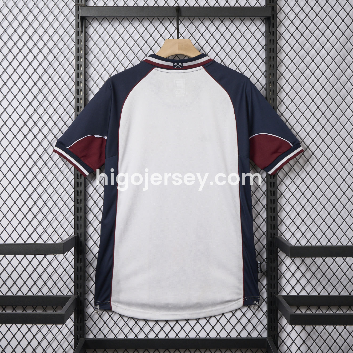 Higojerseys-Retro West Ham United 1999-01 Away Jersey