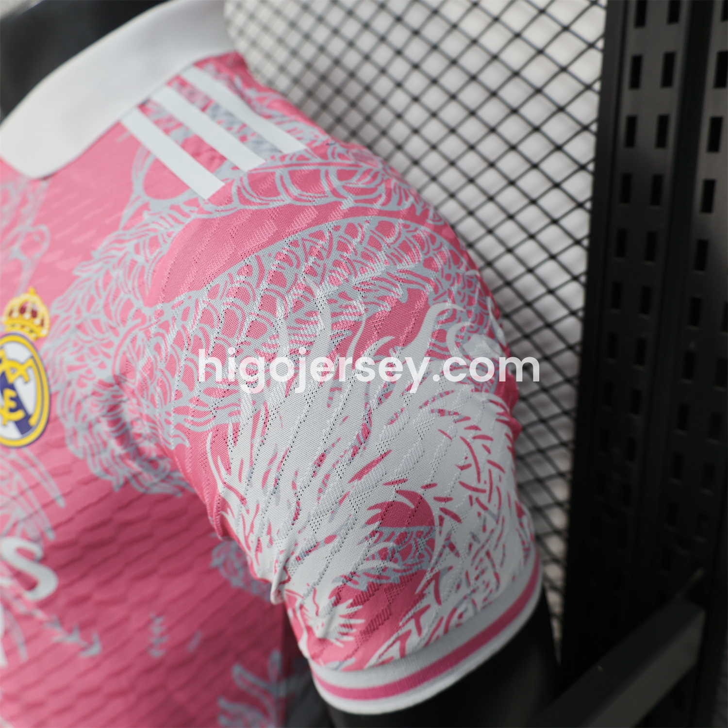 Higojerseys-Real Madrid 25-26 Pink and White Gradient Chinese and Western Style Dragon Jersey - Player Version
