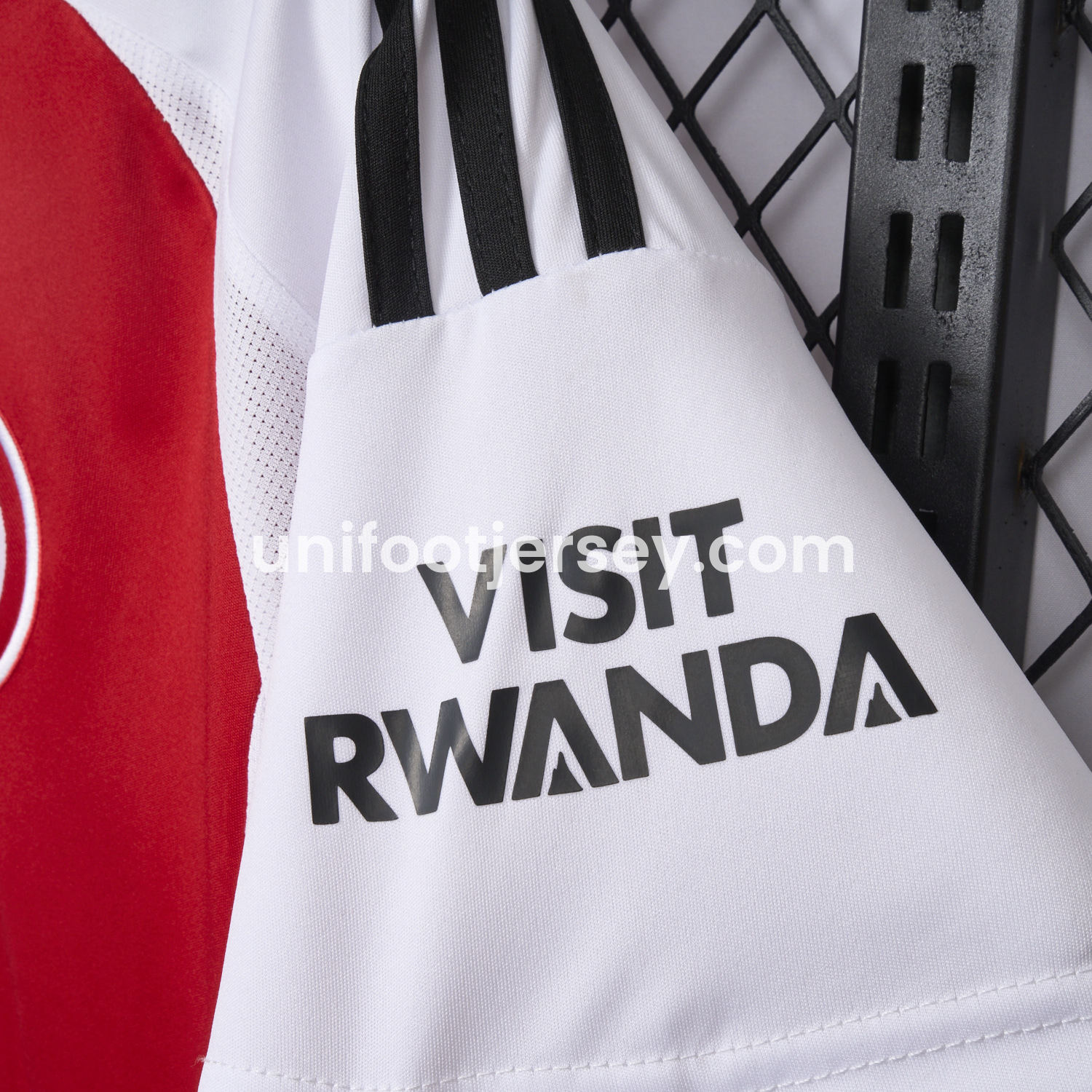 Frankfurt 25-26 Home Stadium Jersey - Fans Version:football jersey mysite: unitedjerseyfootball 邓江浪:football