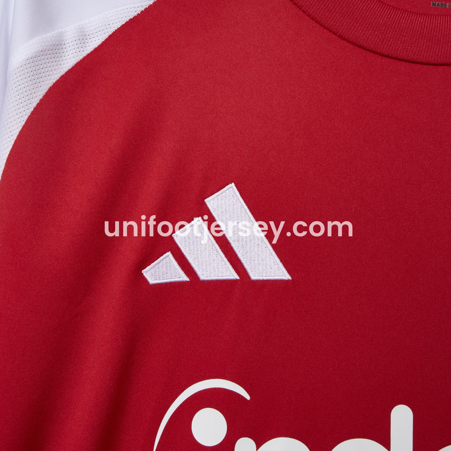 Frankfurt 25-26 Home Stadium Jersey - Fans Version:football jersey mysite: unitedjerseyfootball 邓江浪:football