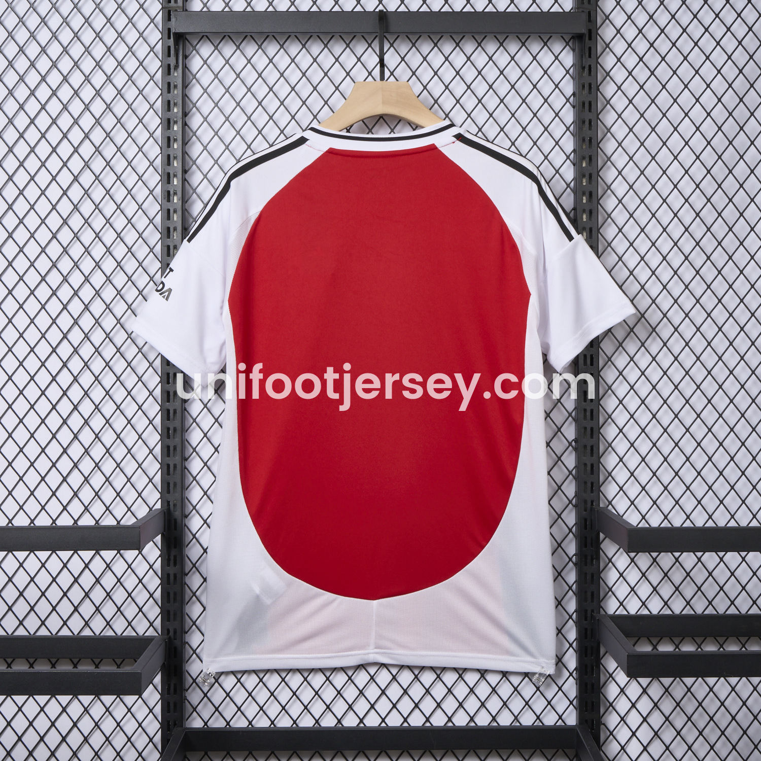 Frankfurt 25-26 Home Stadium Jersey - Fans Version:football jersey mysite: unitedjerseyfootball 邓江浪:football