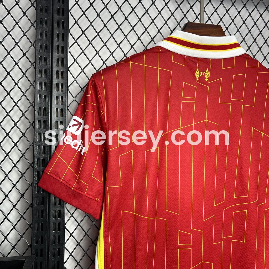 SIUjerseys-Liver.pool 24-25 Home Jersey with Golden Champions Patch - Fans Version
