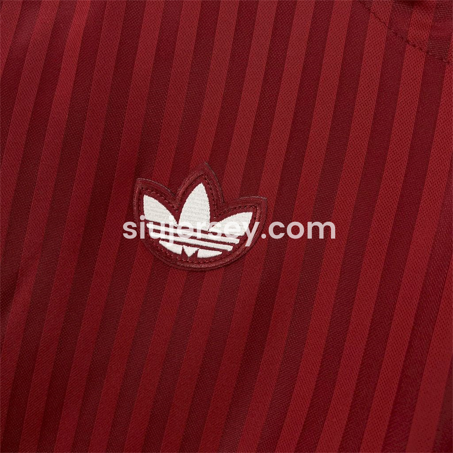 SIUjerseys-Bayern Munich 24-25 Red Terrace Icon Retro Jersey - Fans Version