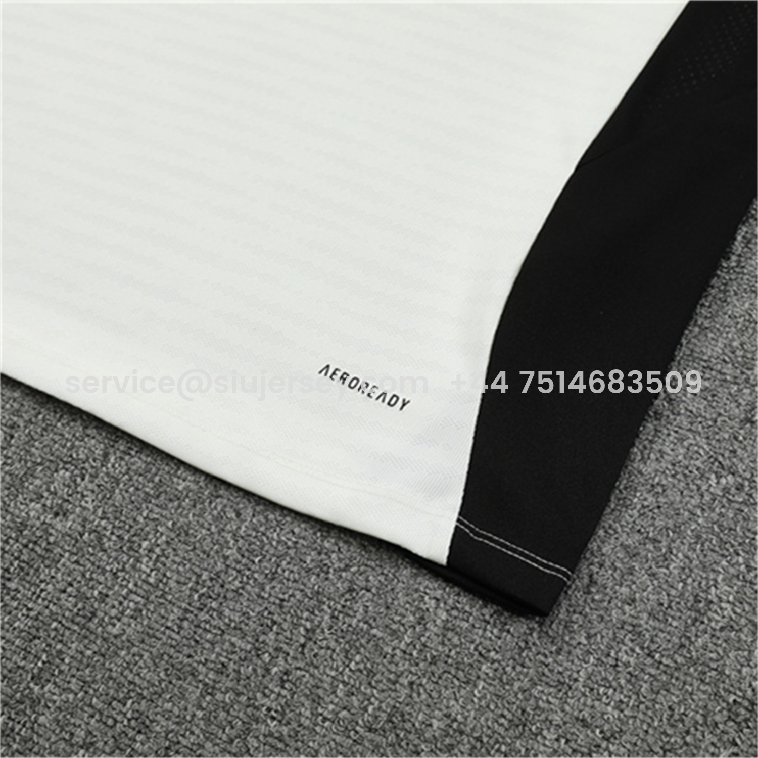 SIUjerseys-Liver.pool 25-26 Long Sleeve Training Set - Player Version - White Top & Black Pants