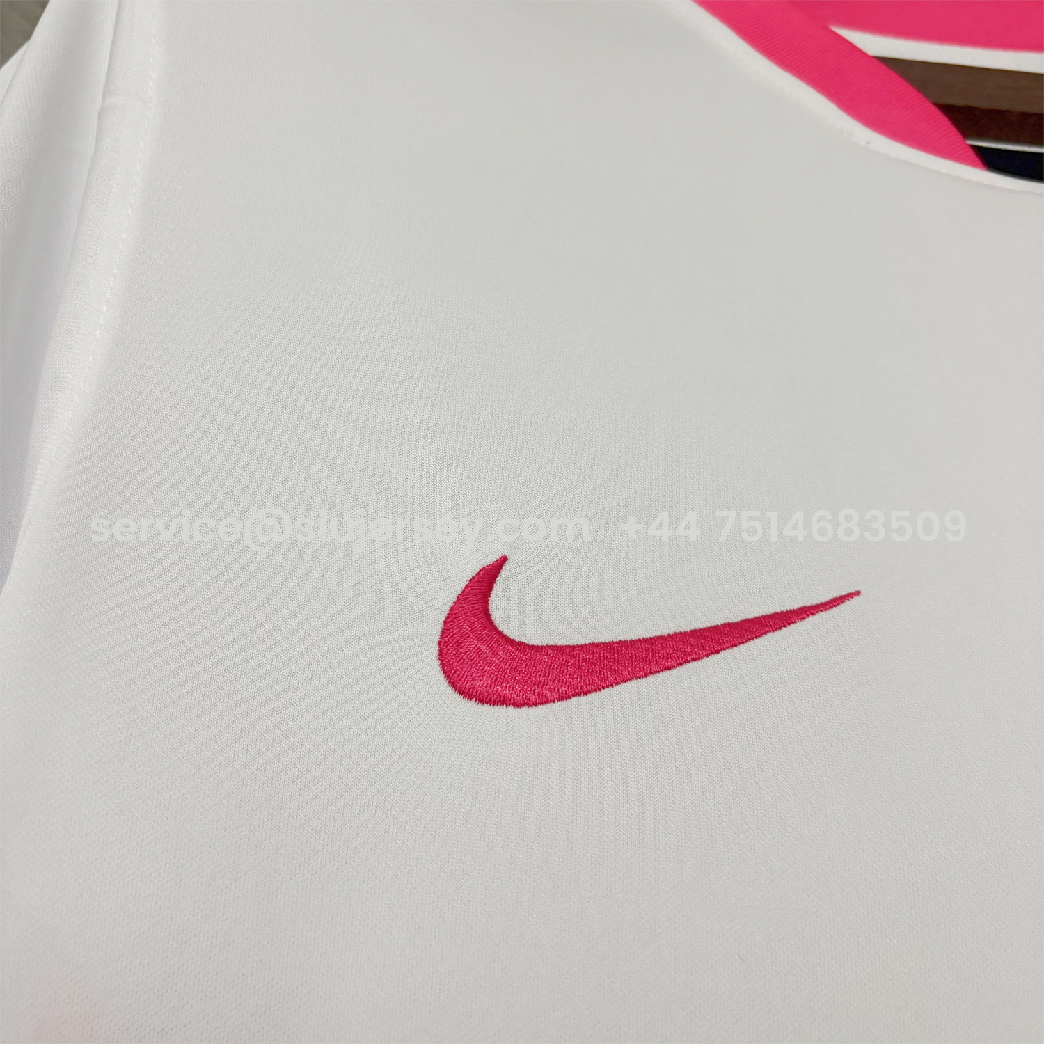 SIUjerseys-Sporting CP 25-26 Pink And White Special Jersey - Fans Version