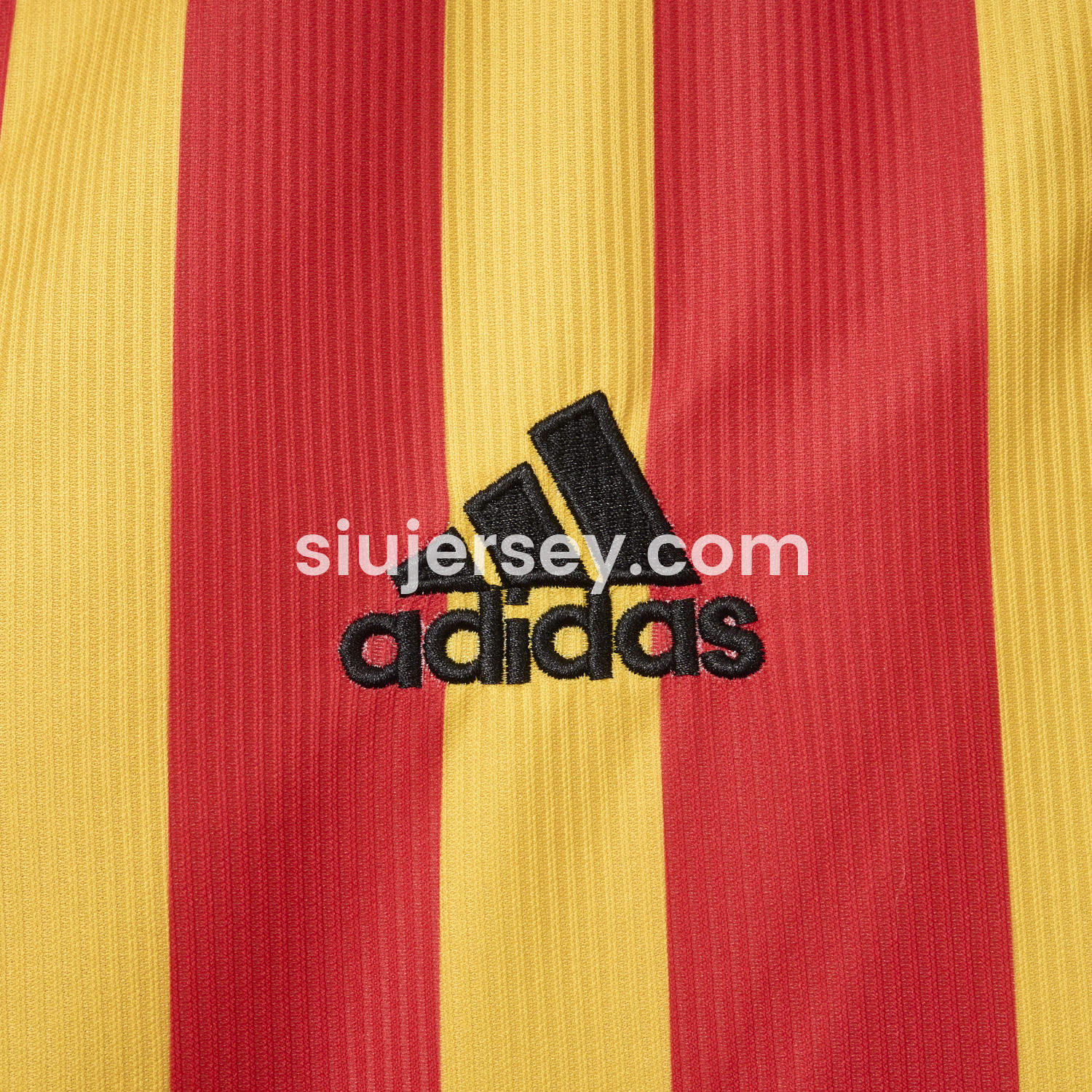 SIUjerseys-Retro Galatasaray 2000-01 Home Jersey