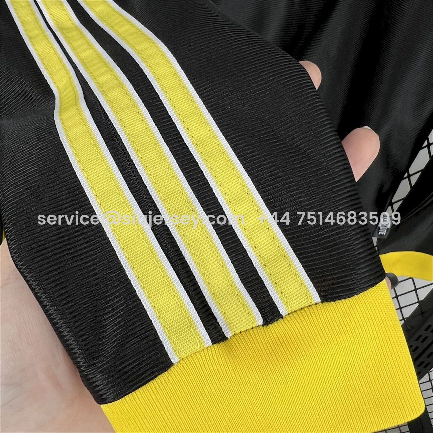 SIUjerseys-Retro Real Madrid 1999-01 Away Long Sleeves Jersey