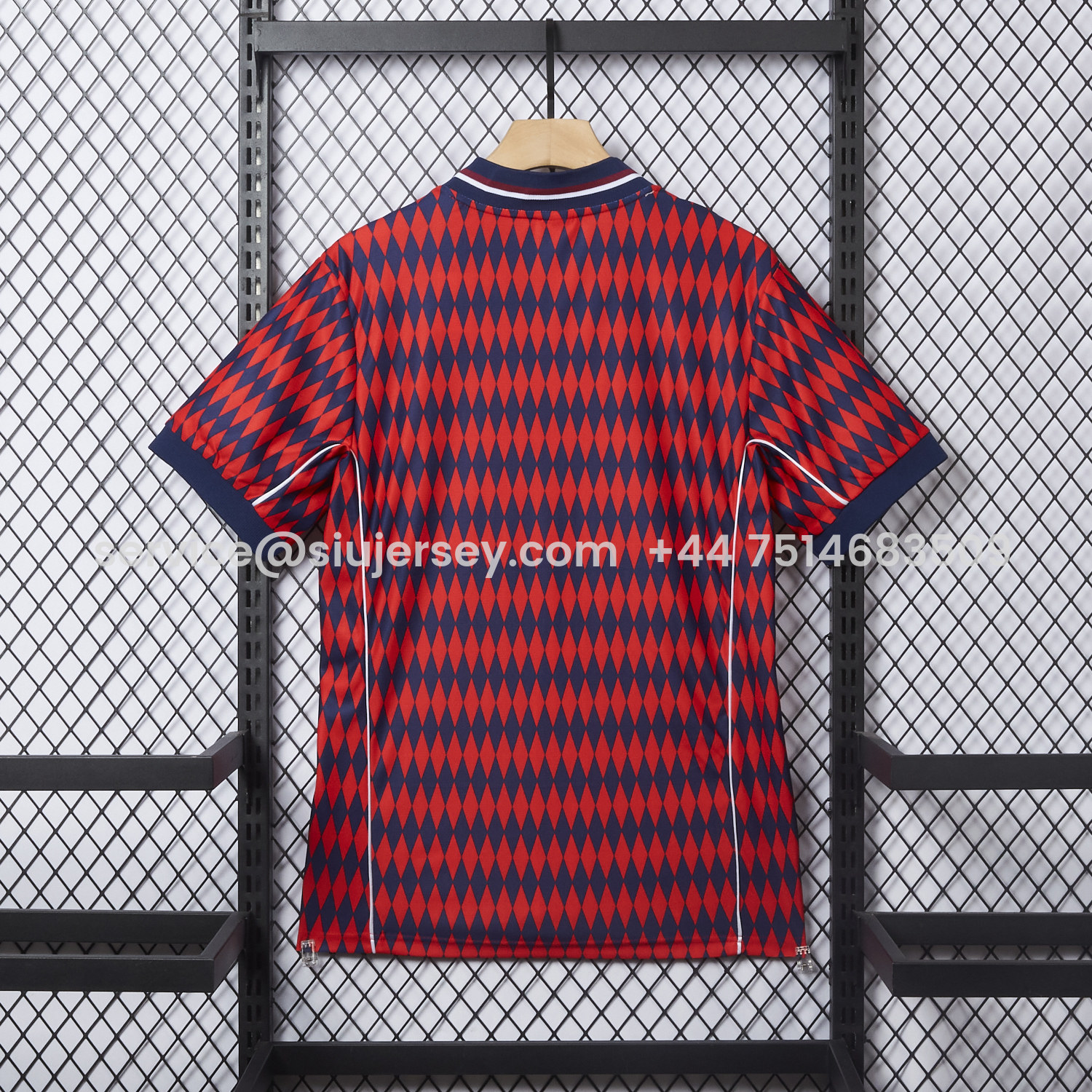 SIUjerseys-Bayern Munich 25-26 Trefoil Retro Style Red And Deep Blue Jersey - Fans Version