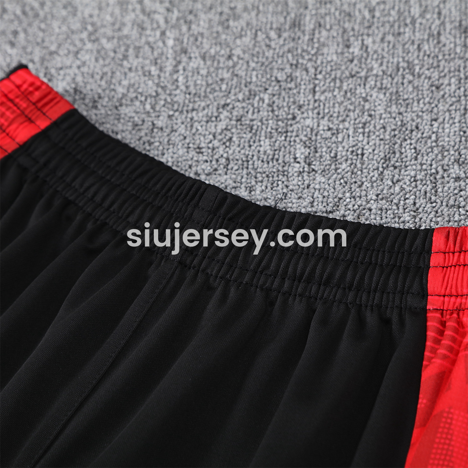 SIUjerseys-Manchester United 24-25 Pre-Match Traning Hoodie Set - Black Top and Pants