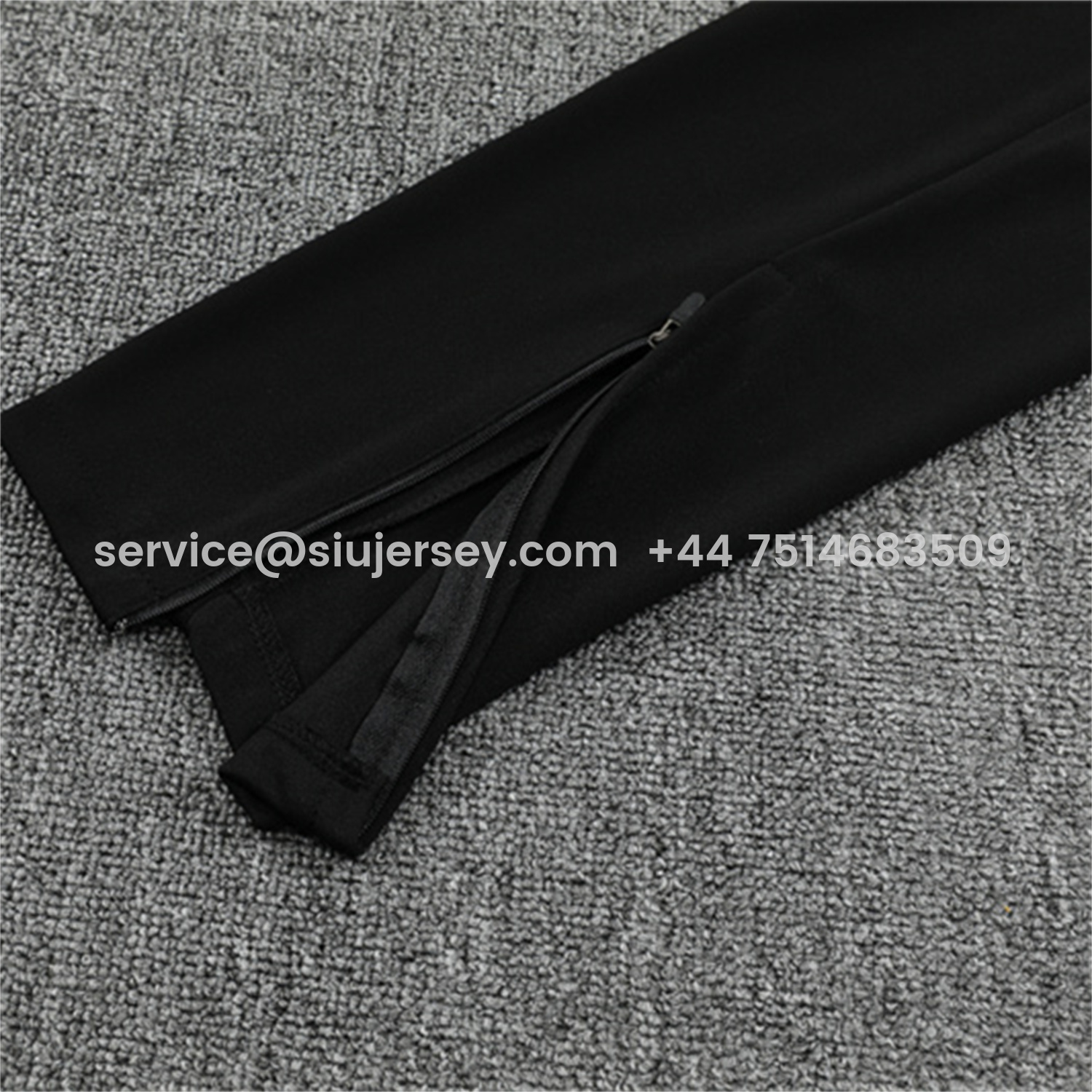 SIUjerseys-AC Milan 25-26 Kids Long Sleeve Training Set - Red Top & Black Pants