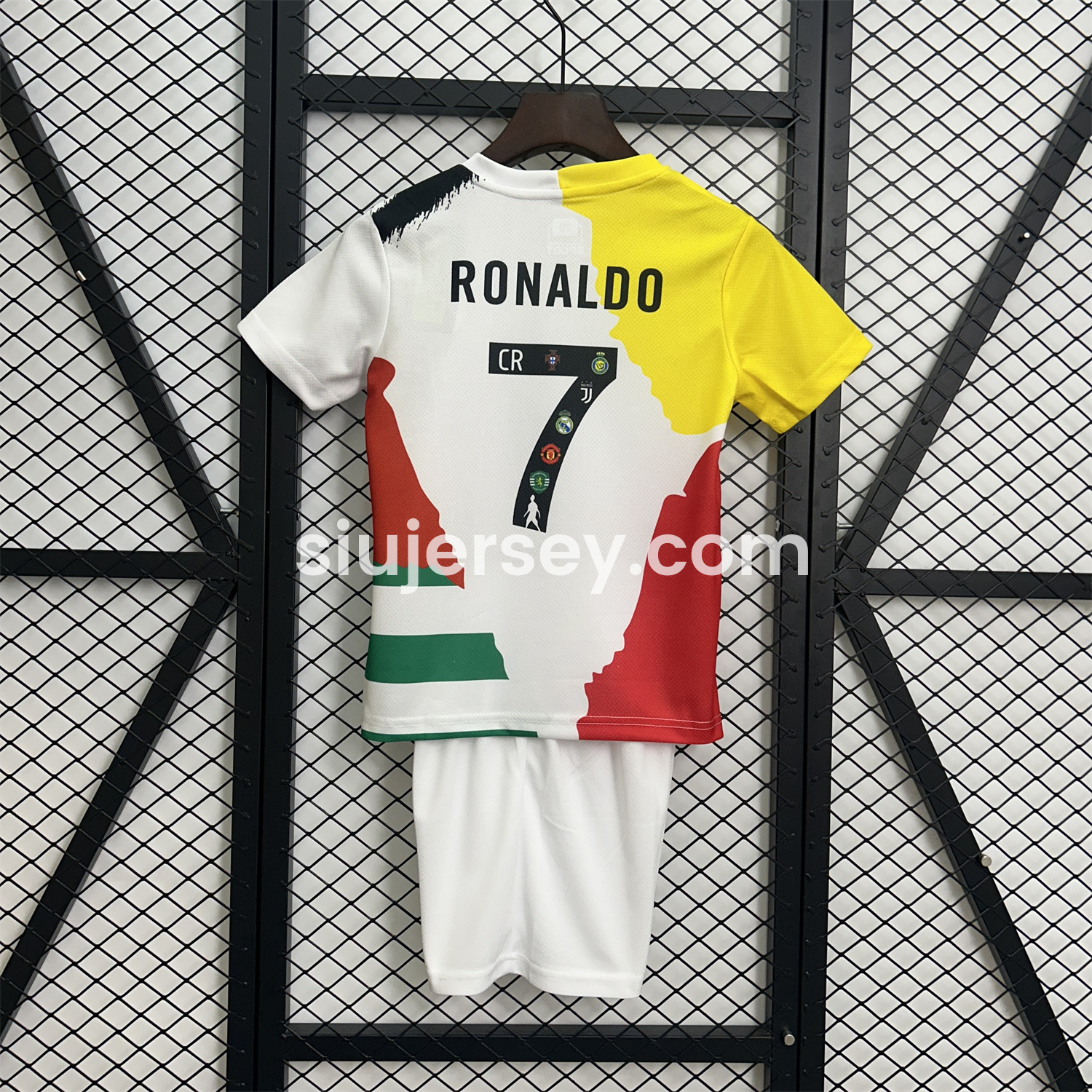 SIUjerseys-Cristiano Ronaldo Career Commemorative Kids Kit - Real Madrid Manchester United Juventus Portugal Al Nassr Sporting CP - Player Version