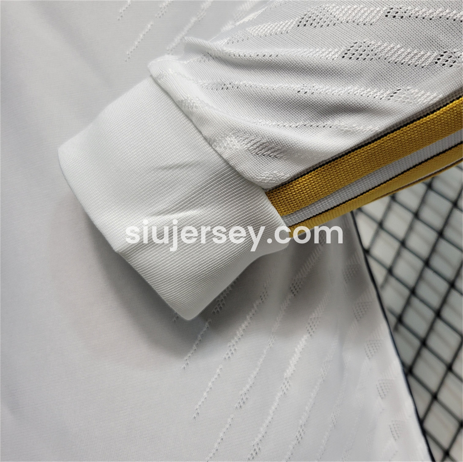 SIUjerseys-Retro Real Madrid 2023-24 Home Long Sleeves Jersey - Player Version