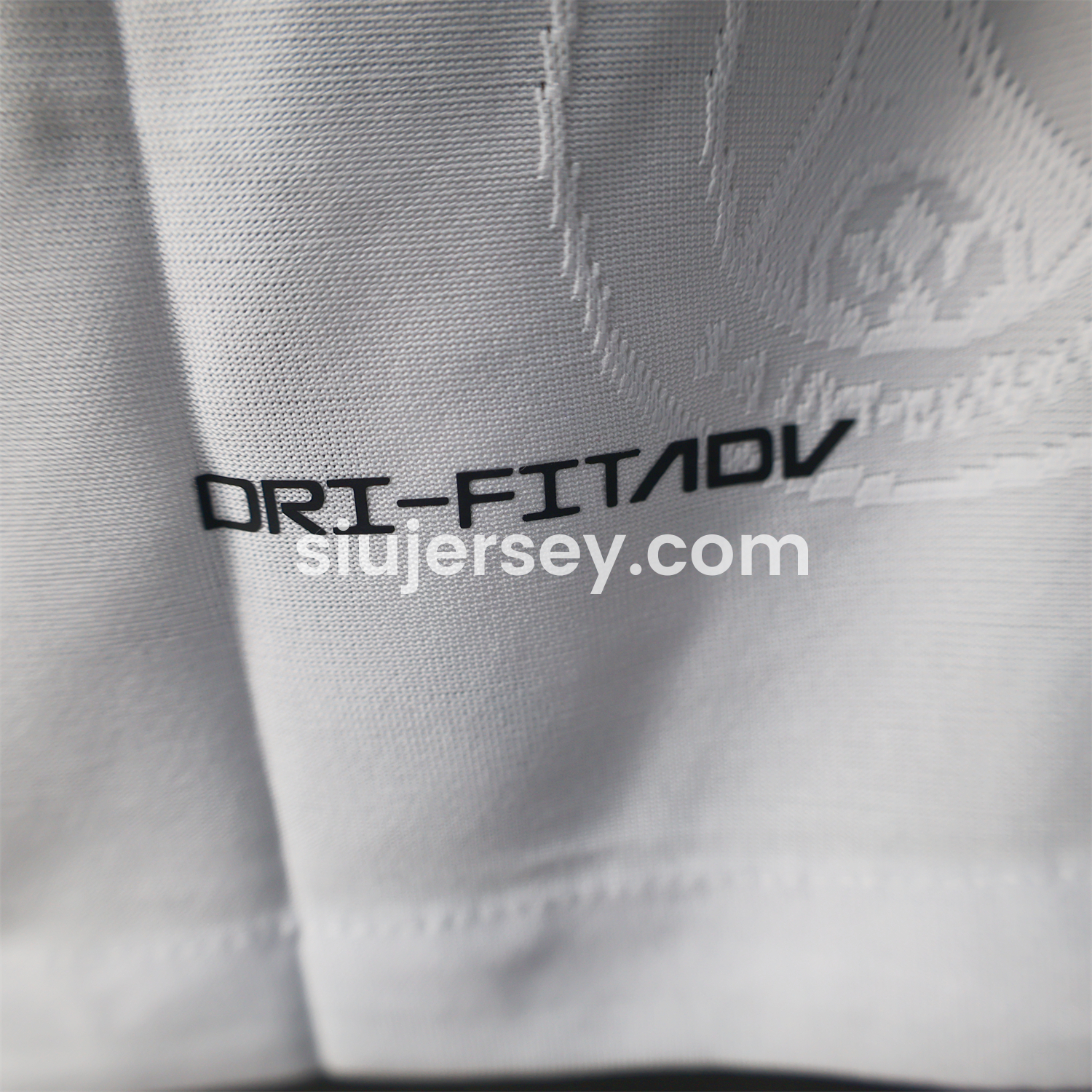 SIUjerseys-Paris Saint-Germain PSG 25-26 White Jersey with Team Logo Decoration and Gradient Advertising - Player Version