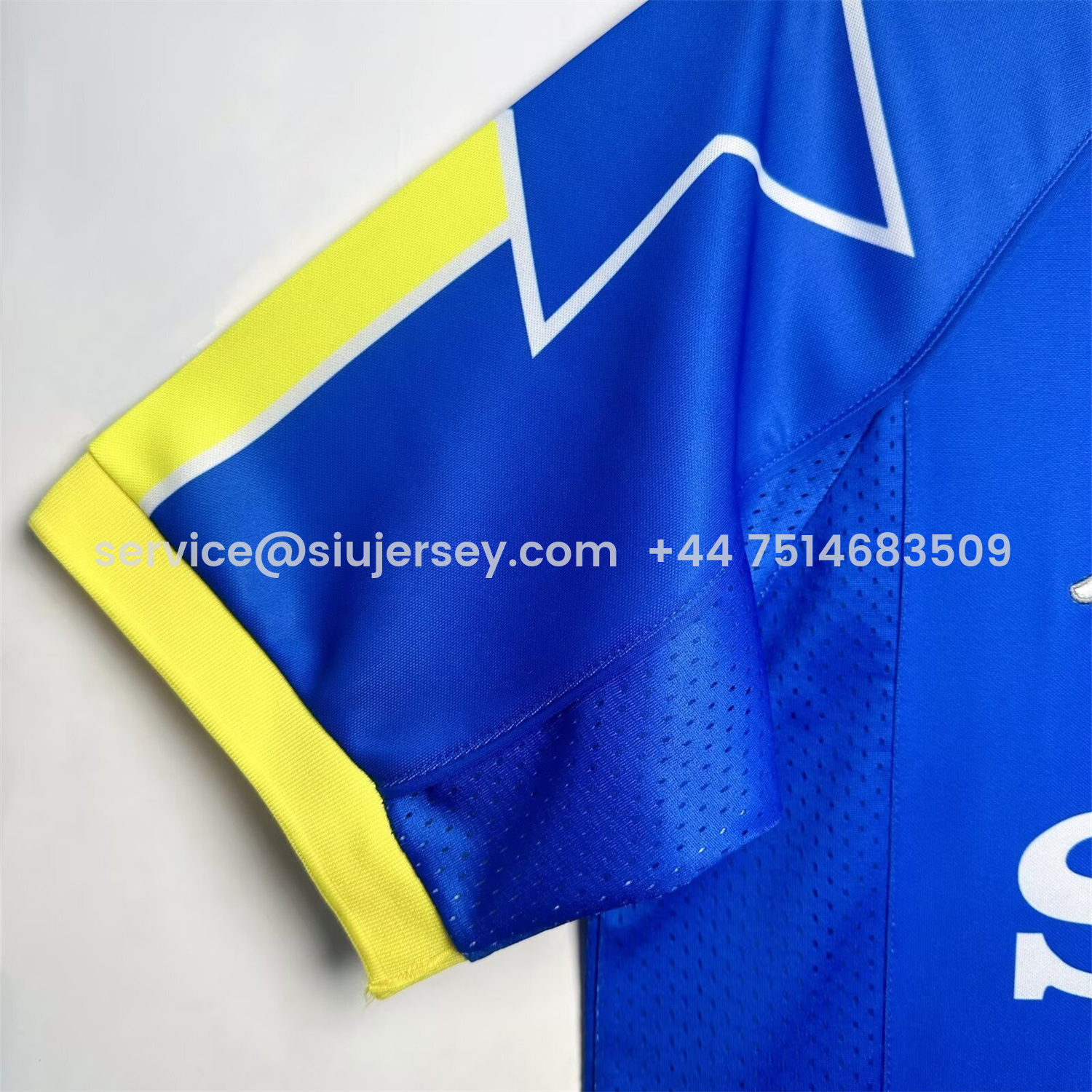 SIUjerseys-Retro Juventus 1997-99 Third Jersey