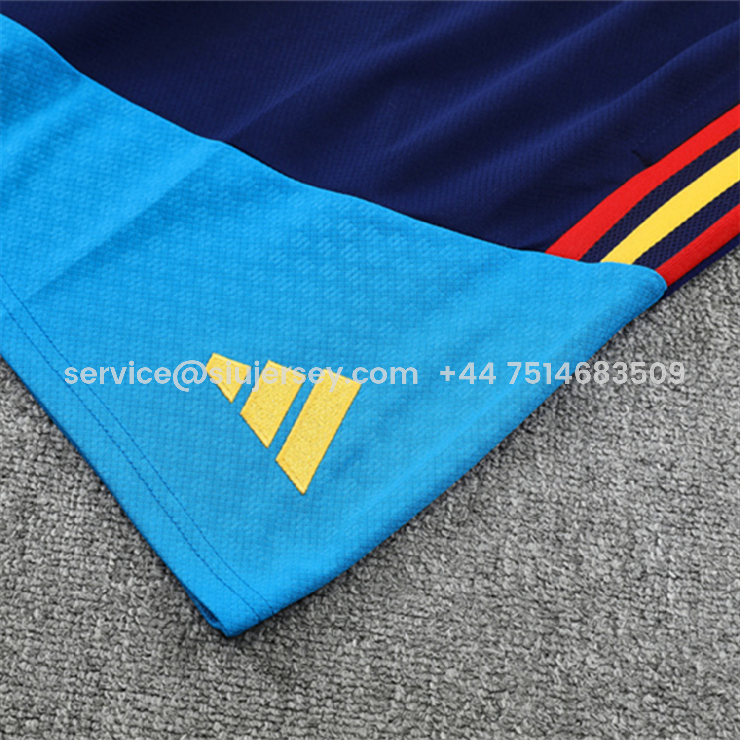 SIUjerseys-Spain 2026 Kids Short-Sleeve Training Set - Lake Blue Top & Shorts