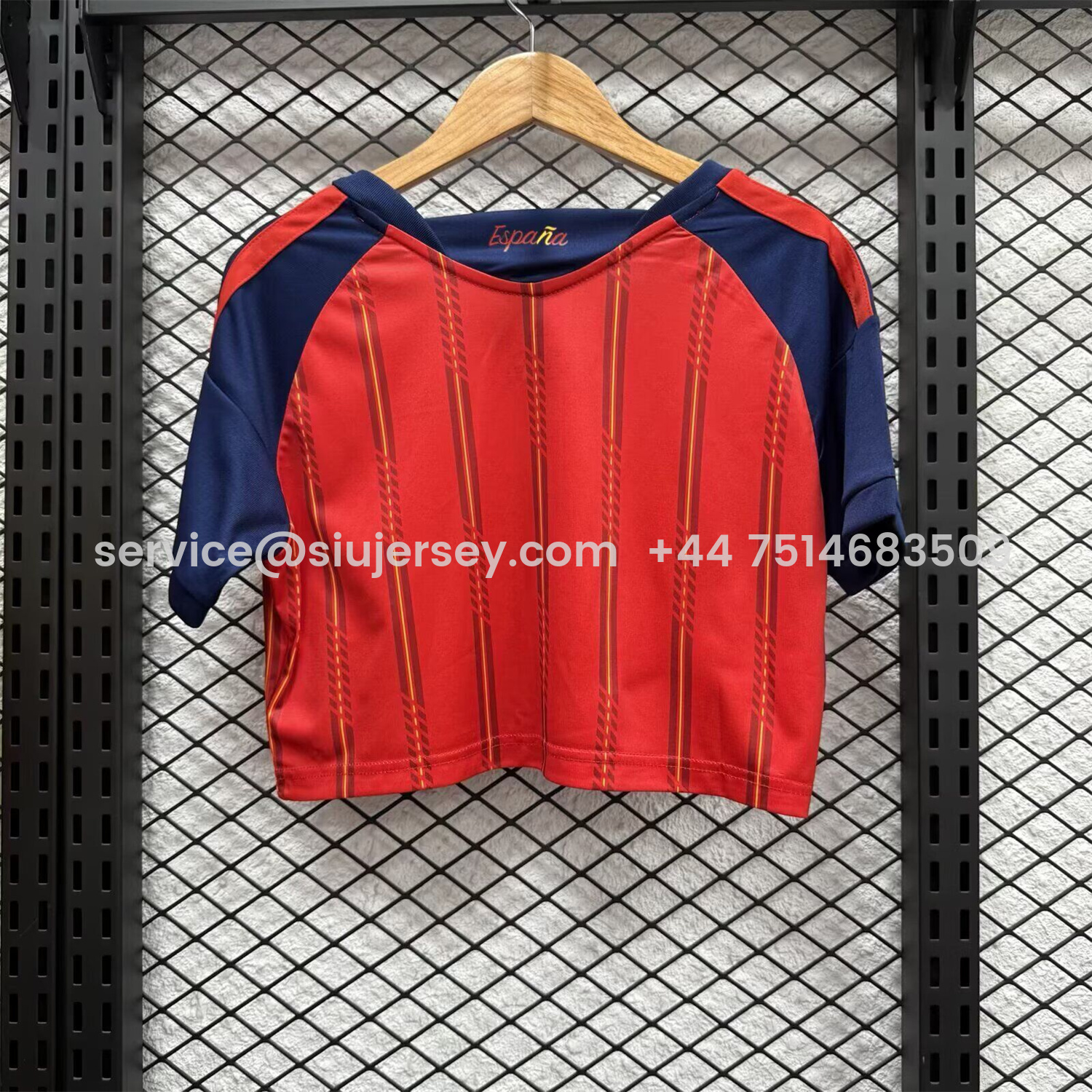 SIUjerseys-Women's Spain 2026 Home Cropped Jersey