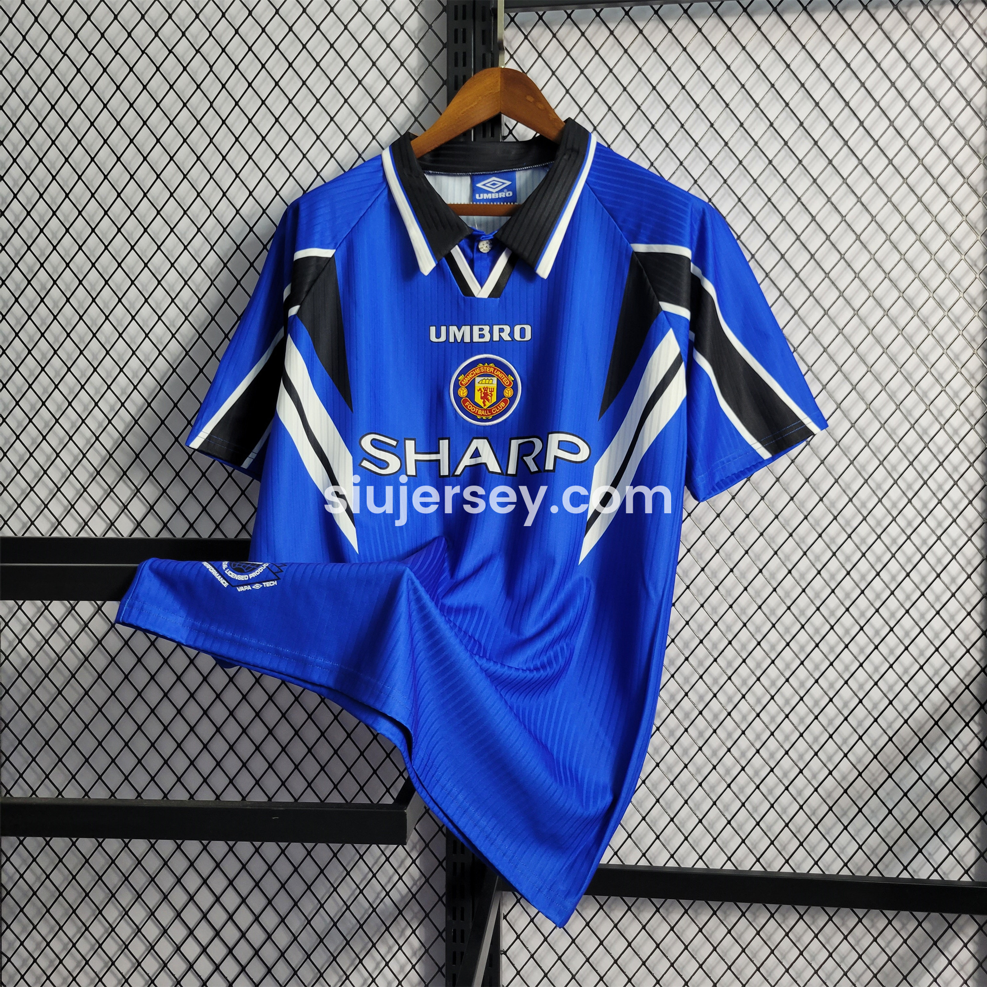 SIUjerseys-Retro Manchester United 96-97 Third Away Jersey