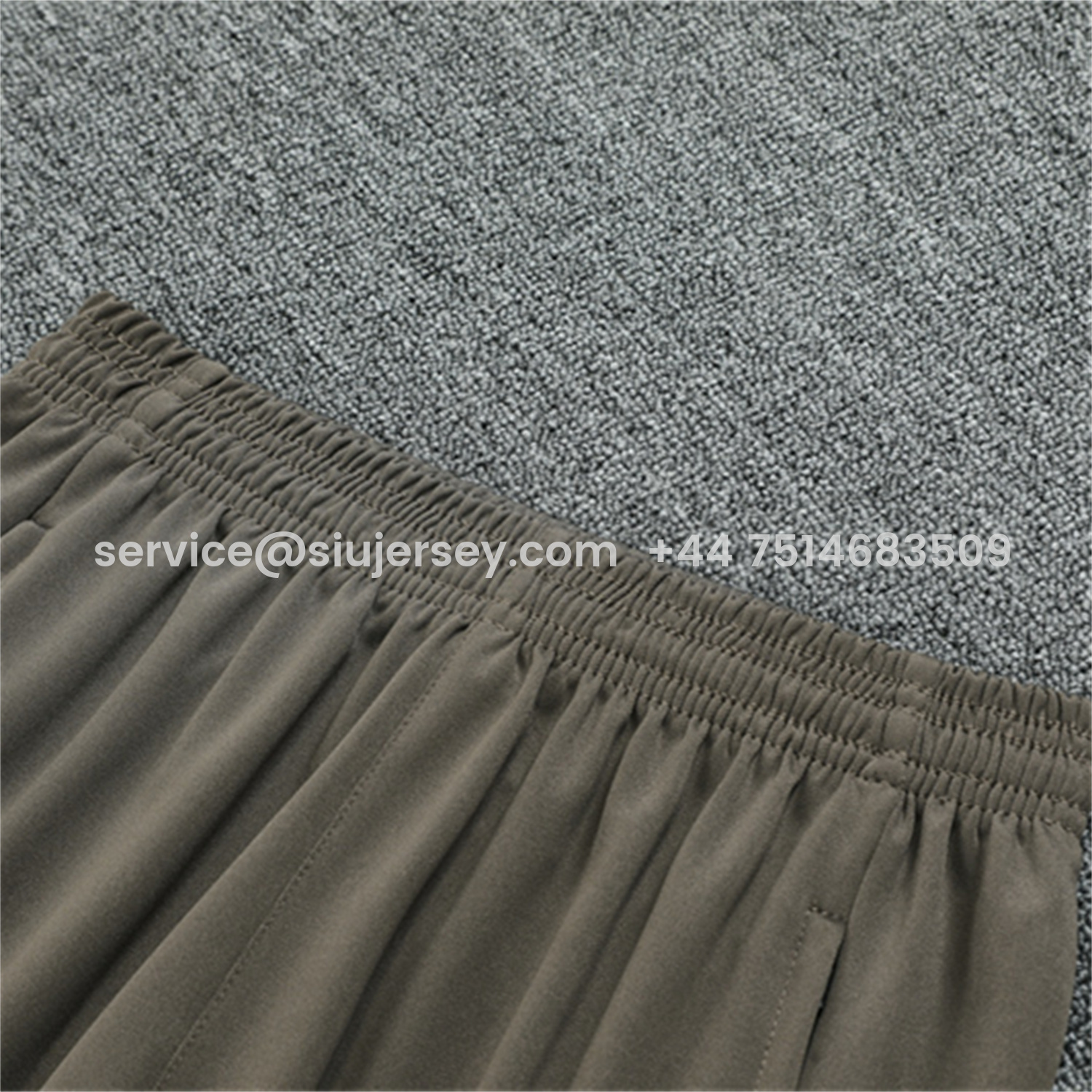 SIUjerseys-Real Madrid 25-26 Long Sleeve Training Set - Player Version - Light Green Top and Khaki Pants