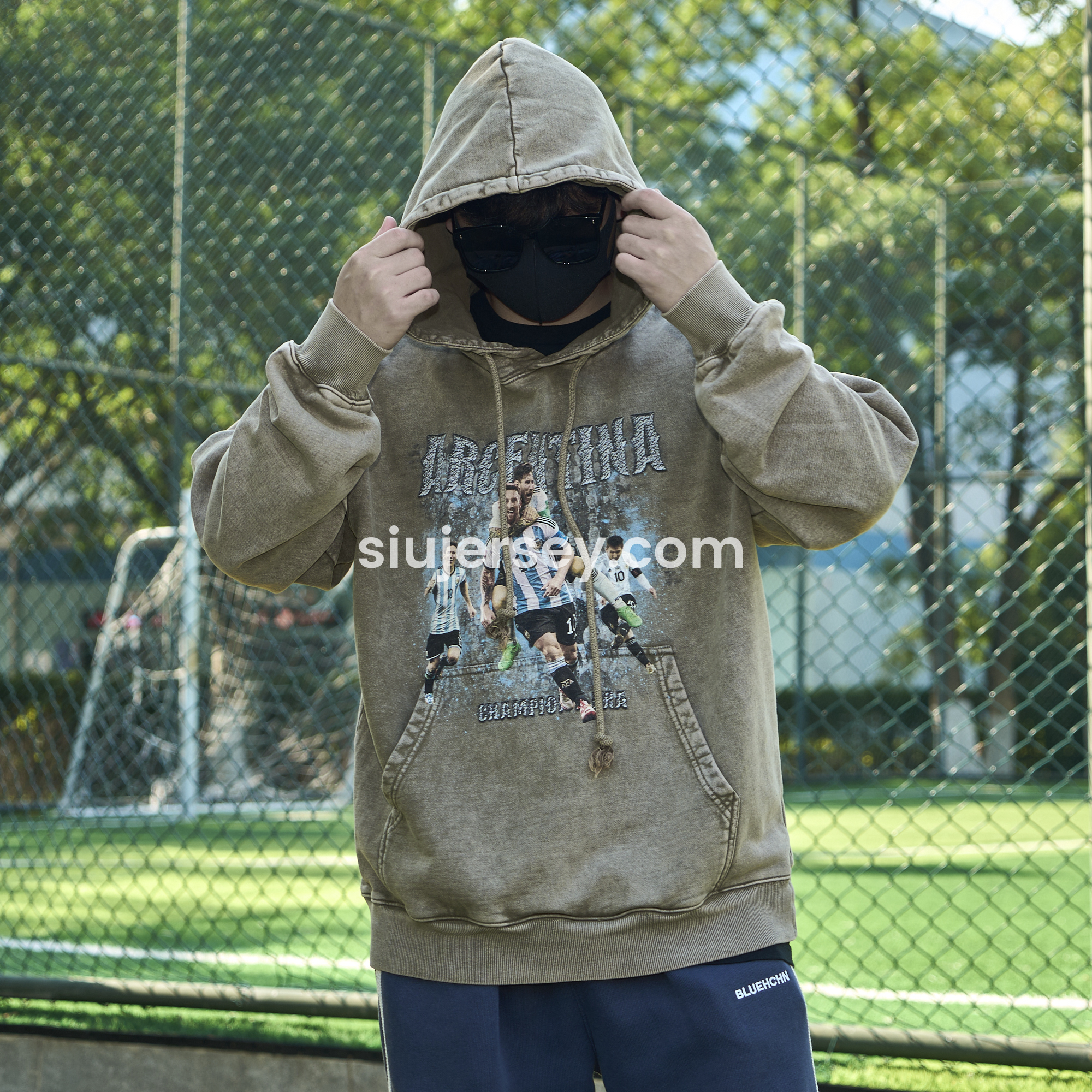 SIUjerseys-Messi GOAT Argentina Barcelona INT M.A.M Unisex Pure Cotton T-shirt