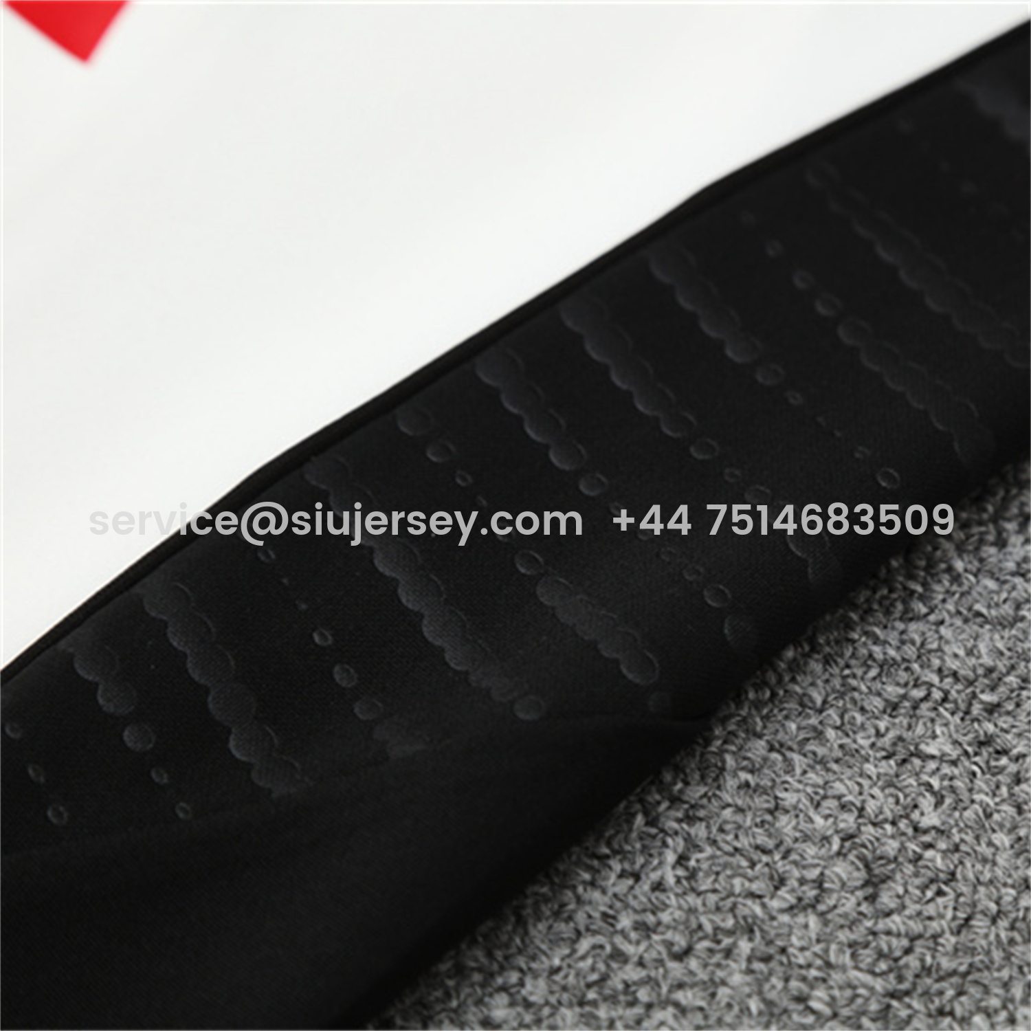 SIUjerseys-Liver.pool 25-26 Long Sleeve Training Set - White Top & Black Pants