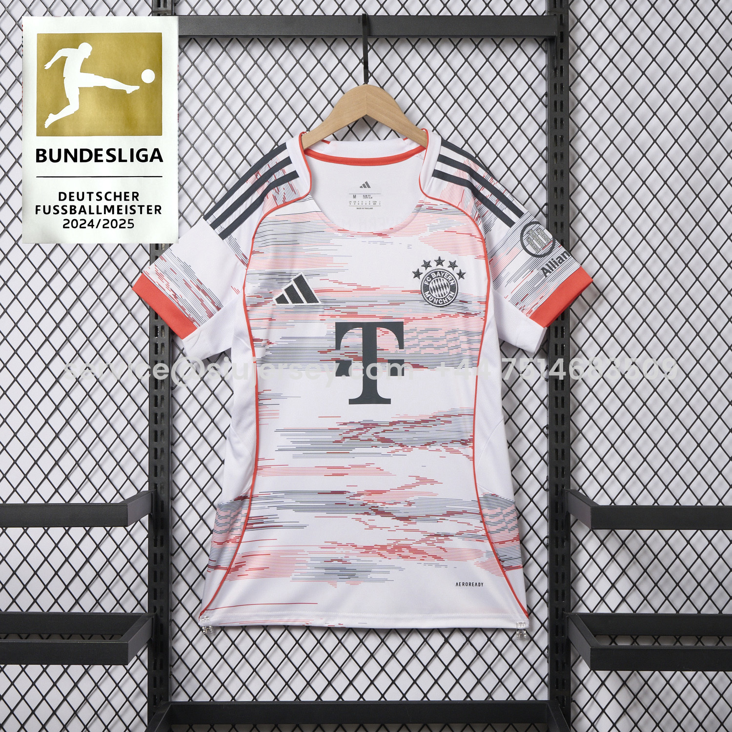 SIUjerseys-Women's Bayern Munich 25-26 Away Jersey