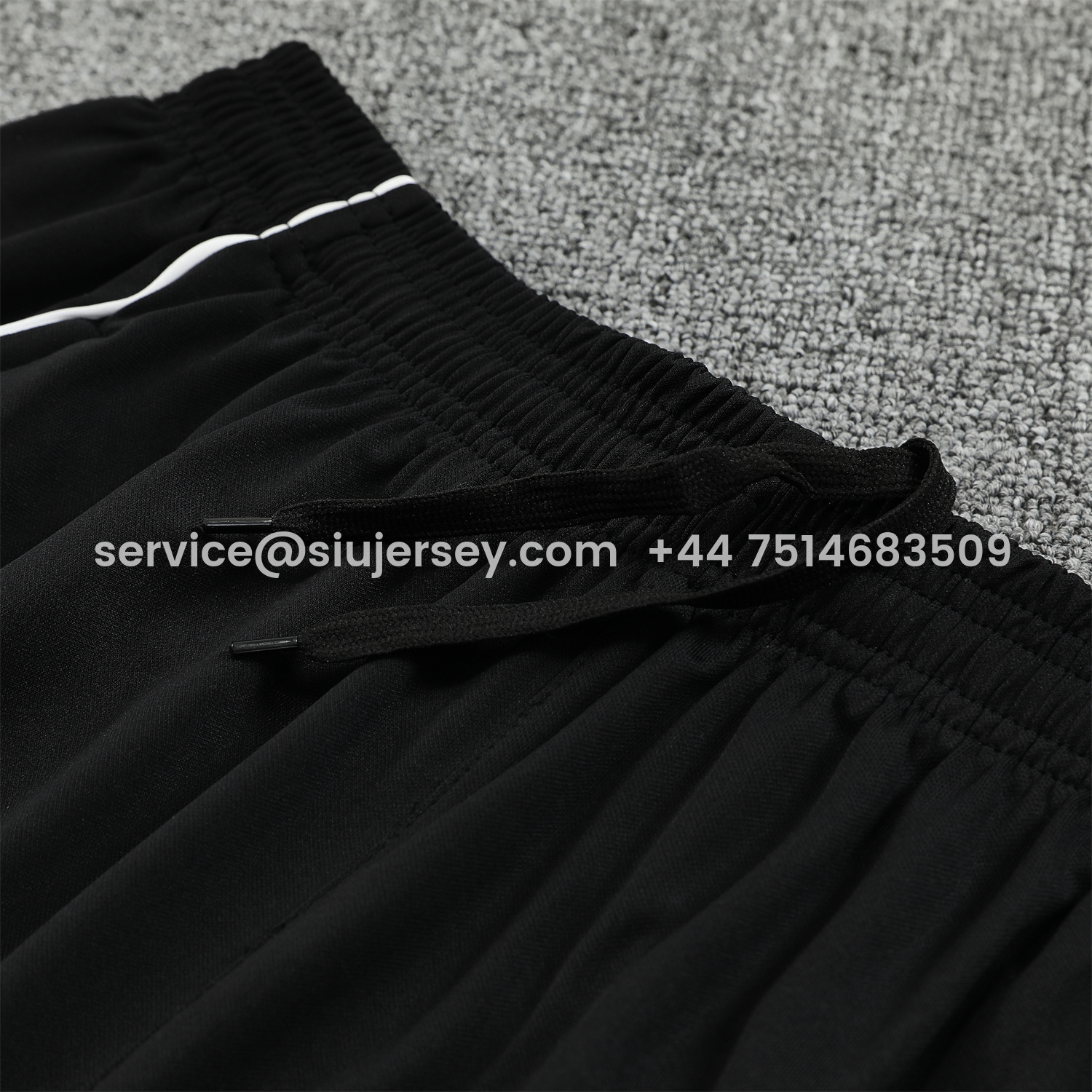 SIUjerseys-Real Madrid 25-26 Short-Sleeve Training Set - Grey Arrow Pattern Top & Black Shorts