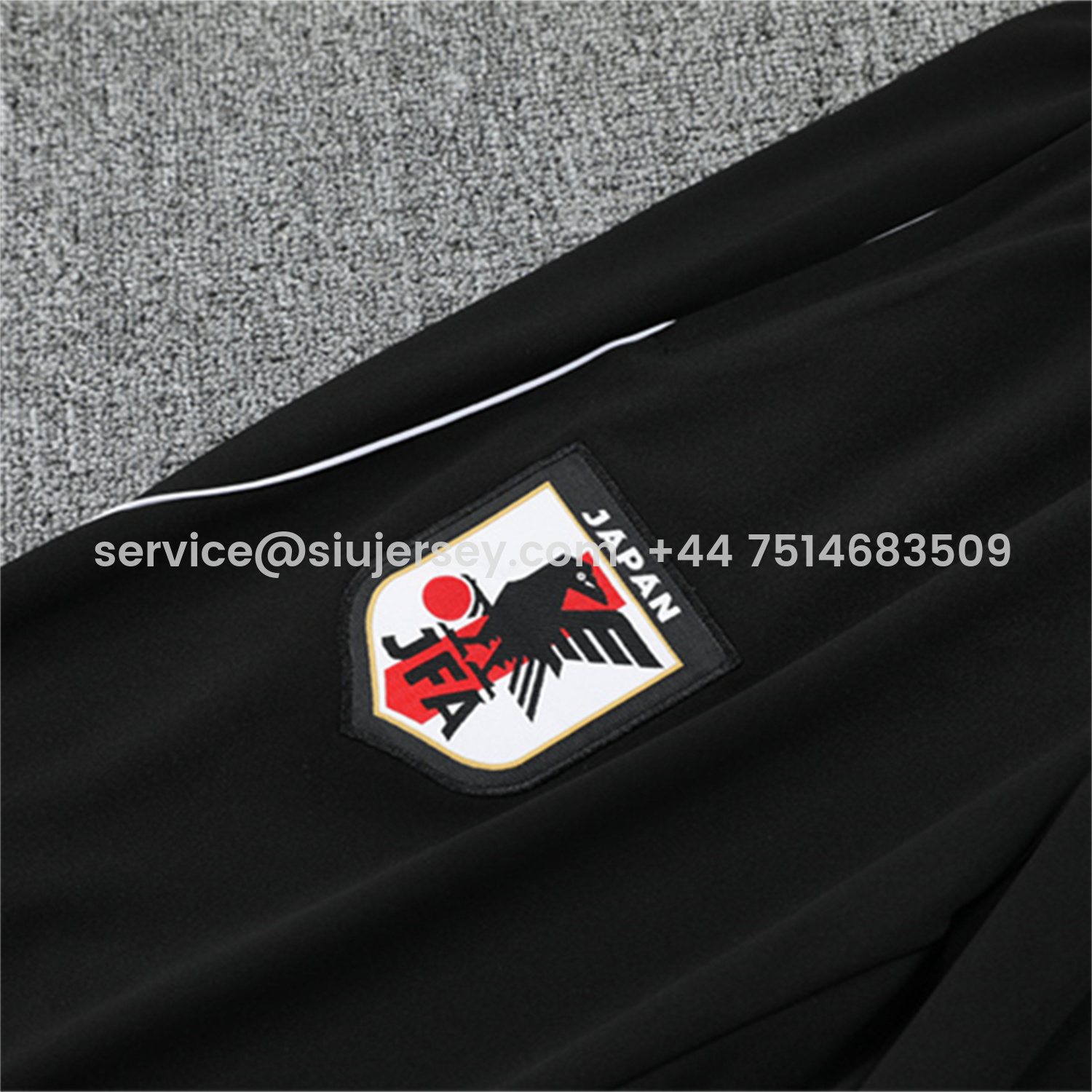 SIUjerseys-Japan 25-26 Long Sleeve Training Set - Light Grey Top and Black Pants