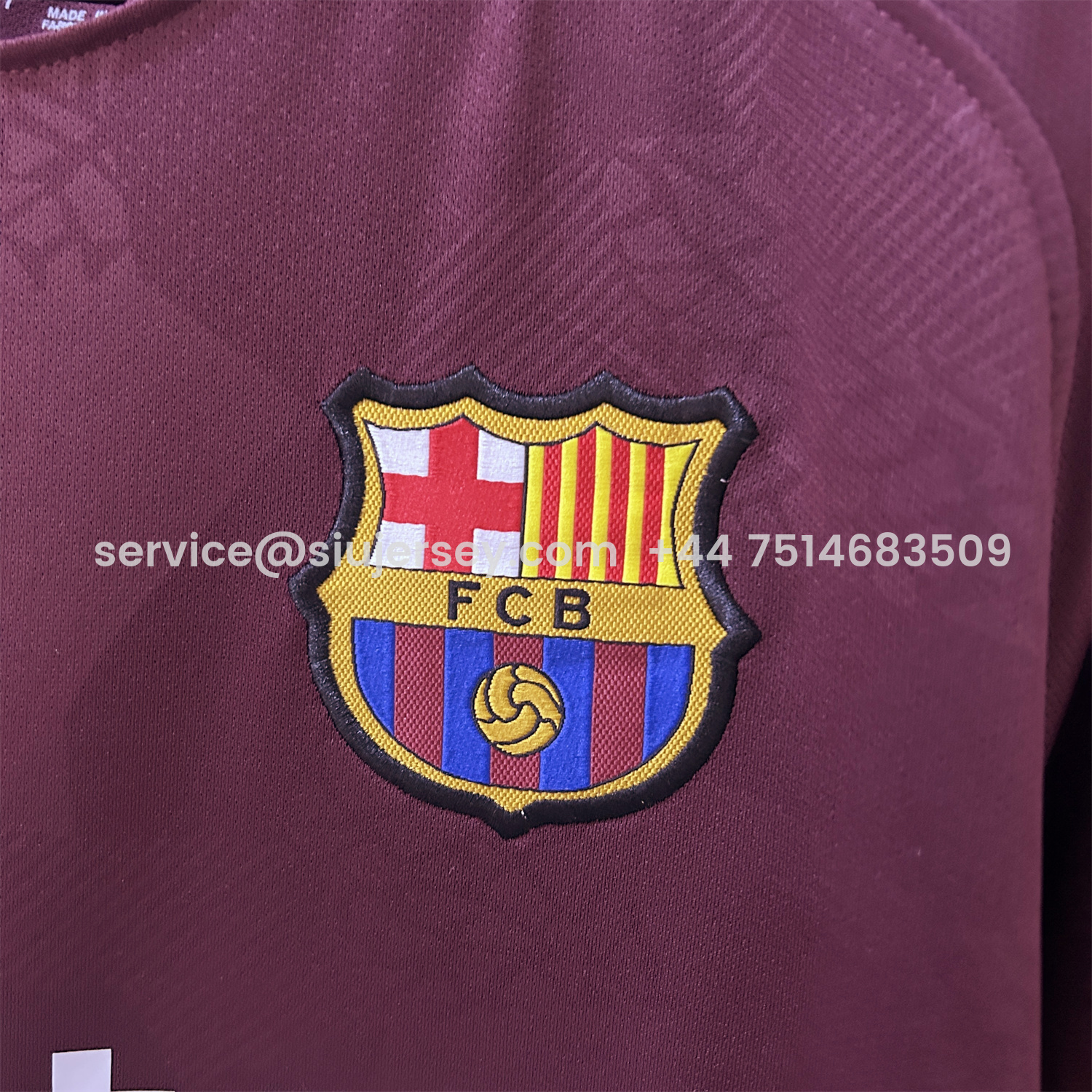 SIUjerseys-Retro Barcelona 17-18 Third Jersey