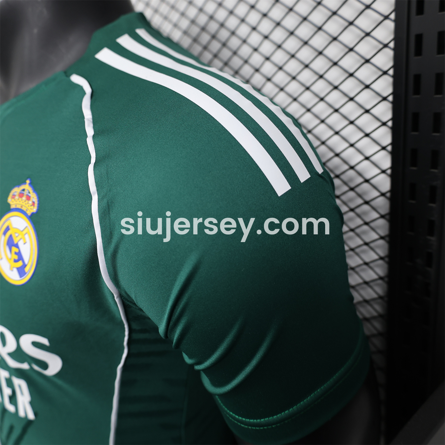 SIUjerseys-Real Madrid 25-26 Green Teamgeist Collar Special Edition Jersey - Player Version