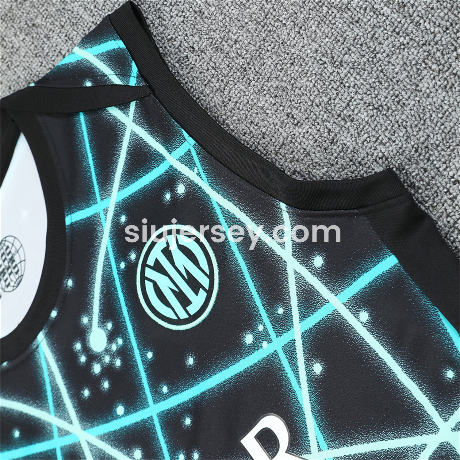 SIUjerseys-Inter Milan 25-26 Vest Training Set - Blue Fluorescent Rays Black Vest & Black Shorts