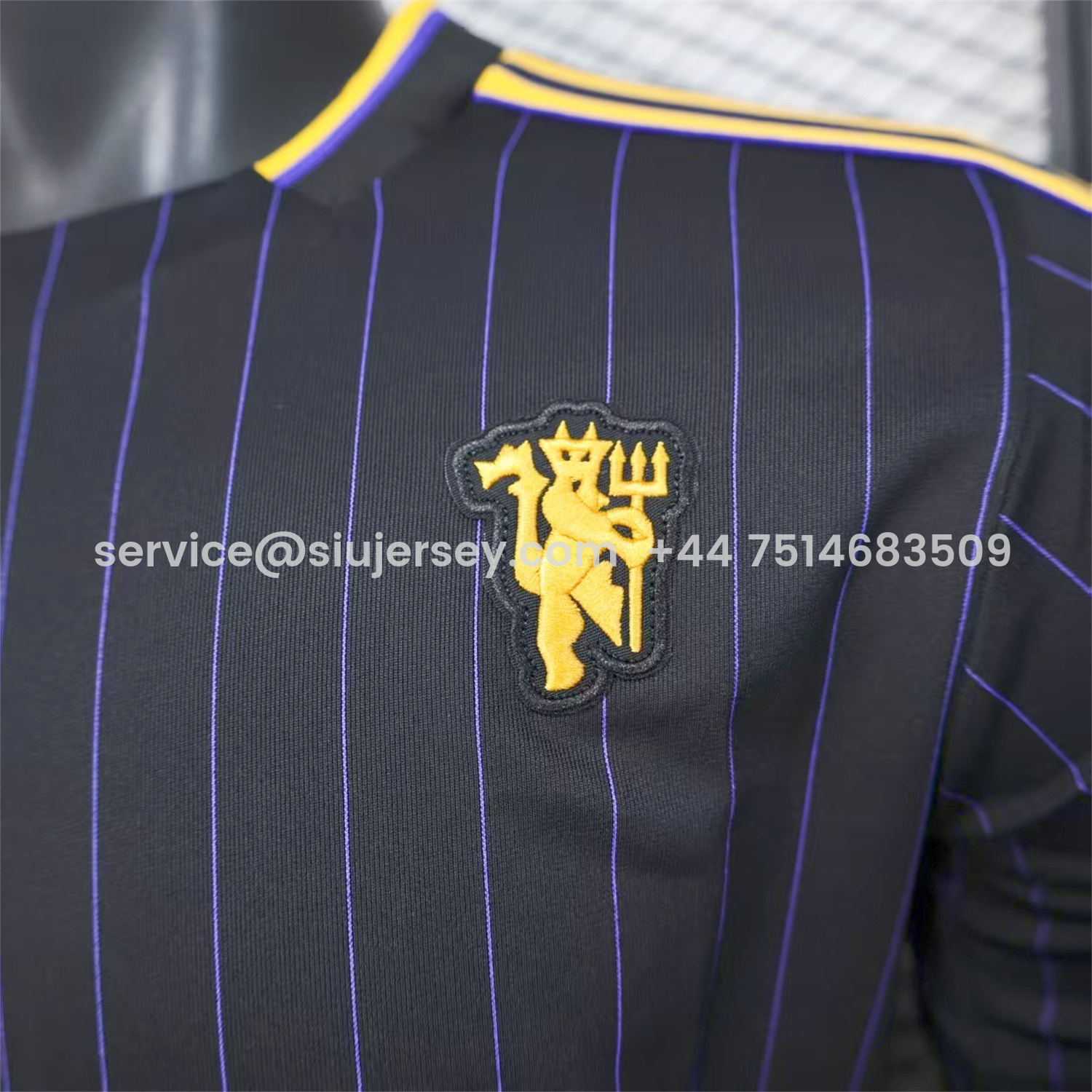 SIUjerseys-Manchester United 25-26 Trefoil Purple Lines Black Travel Jersey - Player Version