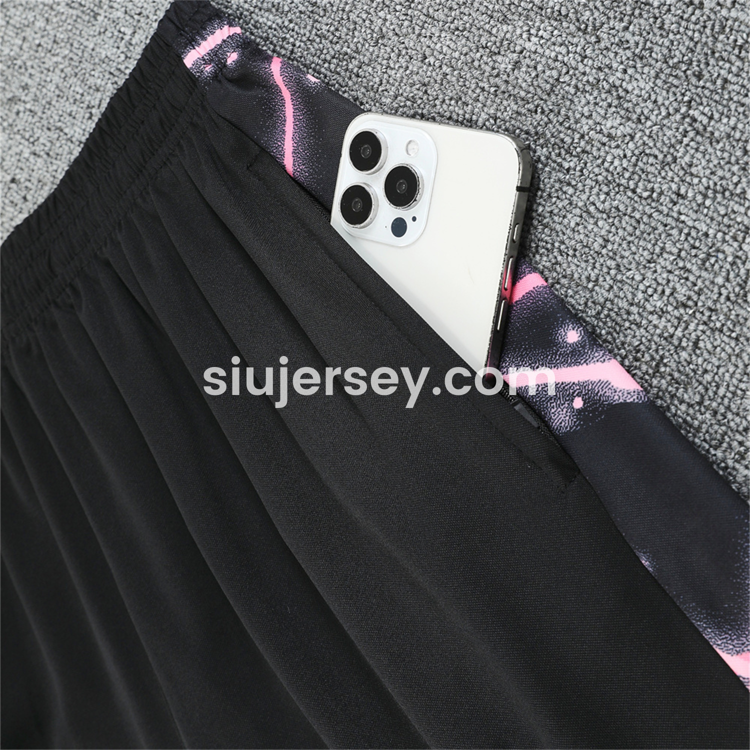 SIUjerseys-Paris Saint-Germain PSG 25-26 Short-Sleeve Training Set - Pink Fluorescent Rays Black Top & Black Shorts