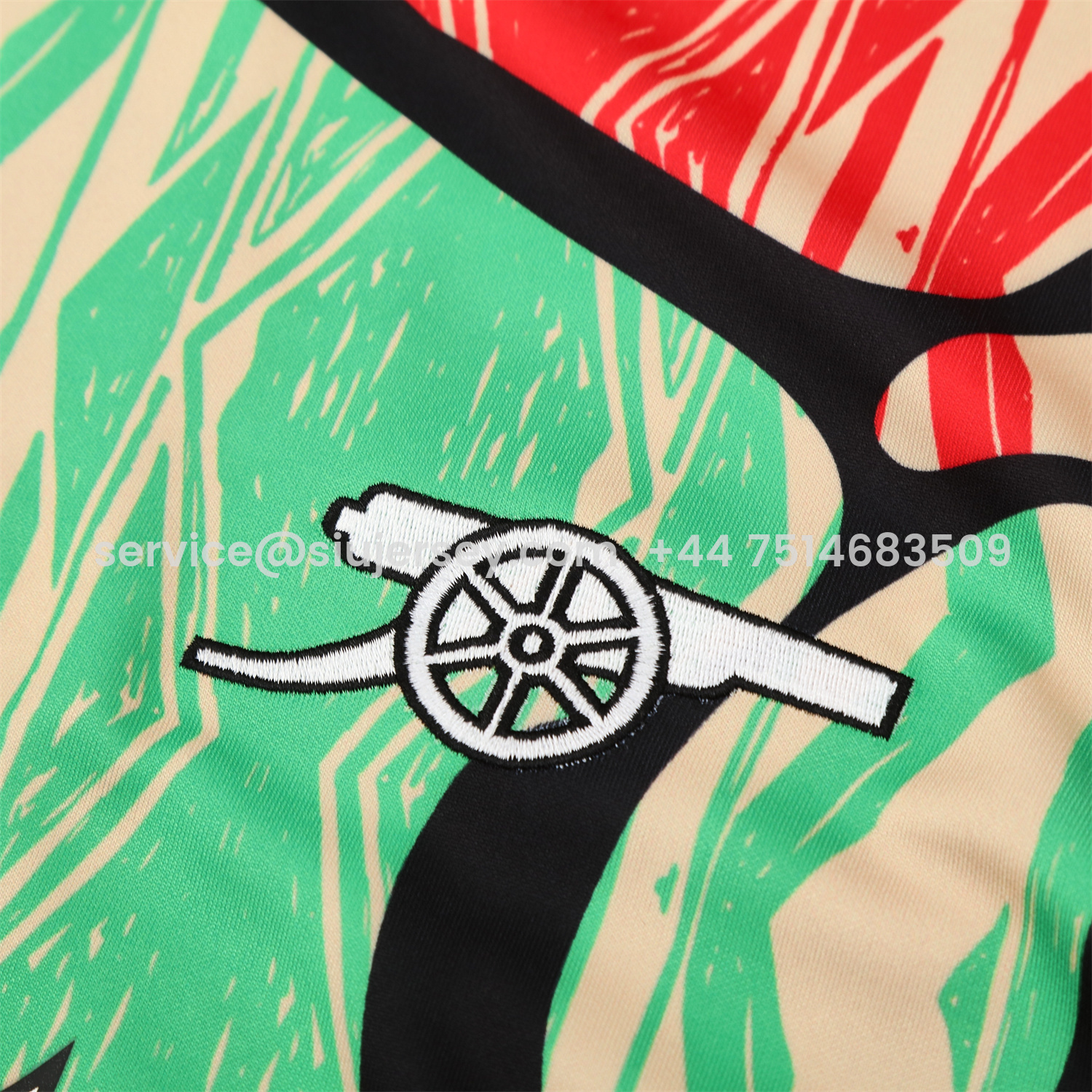 SIUjerseys-Arsenal 25-26 Training Hoodie Set - Red Green Hoodie and Black Pants