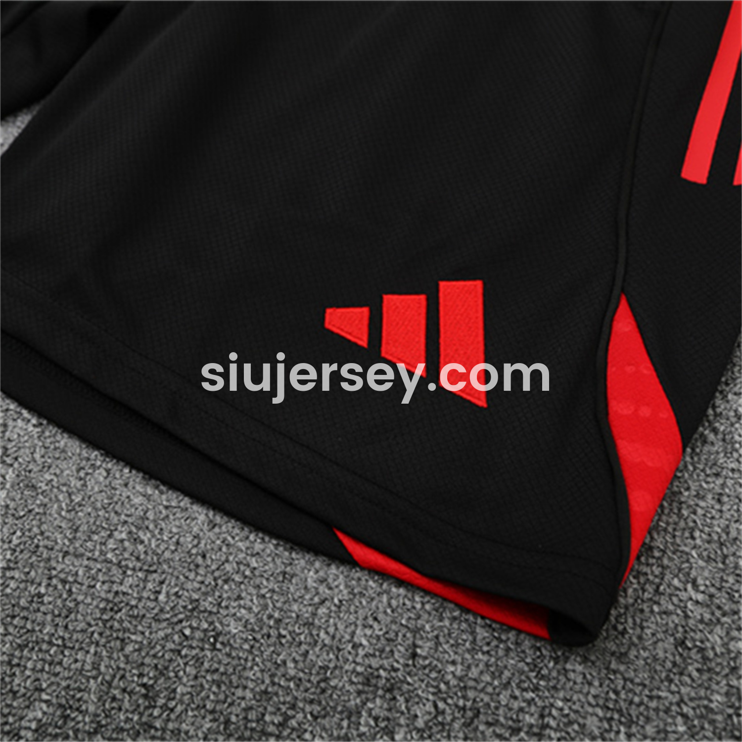 SIUjerseys-Bayern Munich 25-26 Kids Short-Sleeve Training Set - Green Top & Black shorts