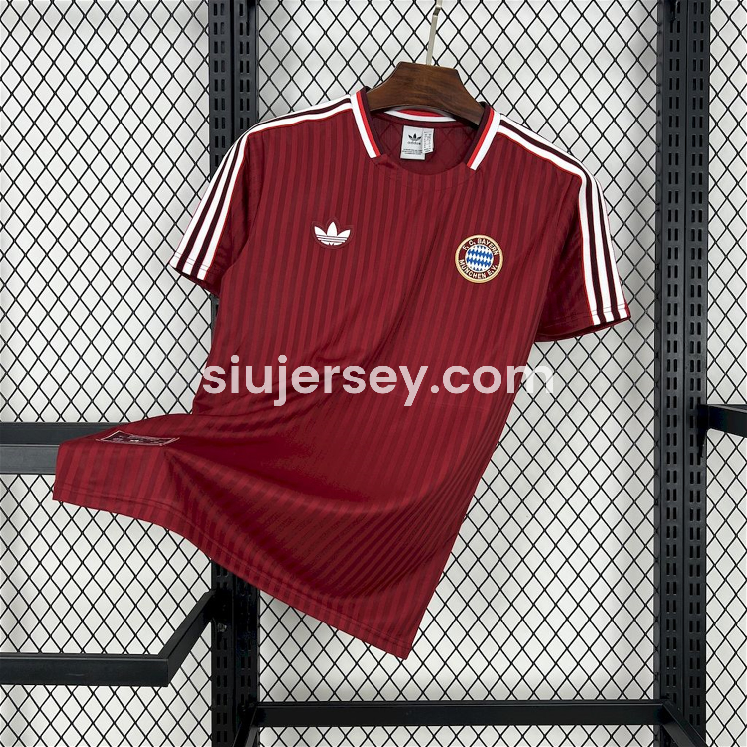 SIUjerseys-Bayern Munich 24-25 Red Terrace Icon Retro Jersey - Fans Version
