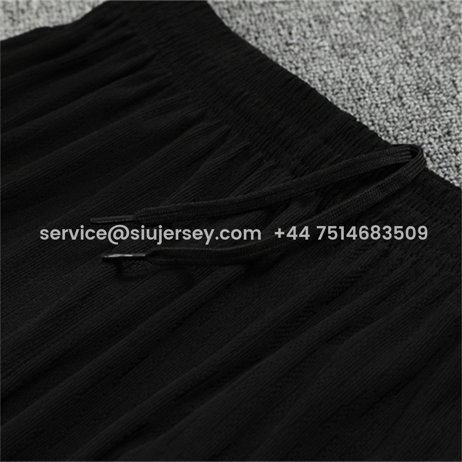 SIUjerseys-Paris Saint-Germain PSG 25-26 Long Sleeve Training Set - Player Version - White Top and Black Pants