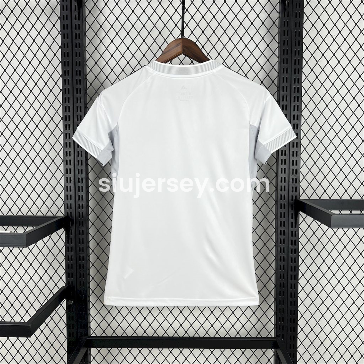 SIUjerseys-Women's Real Madrid 25-26 Home Jersey