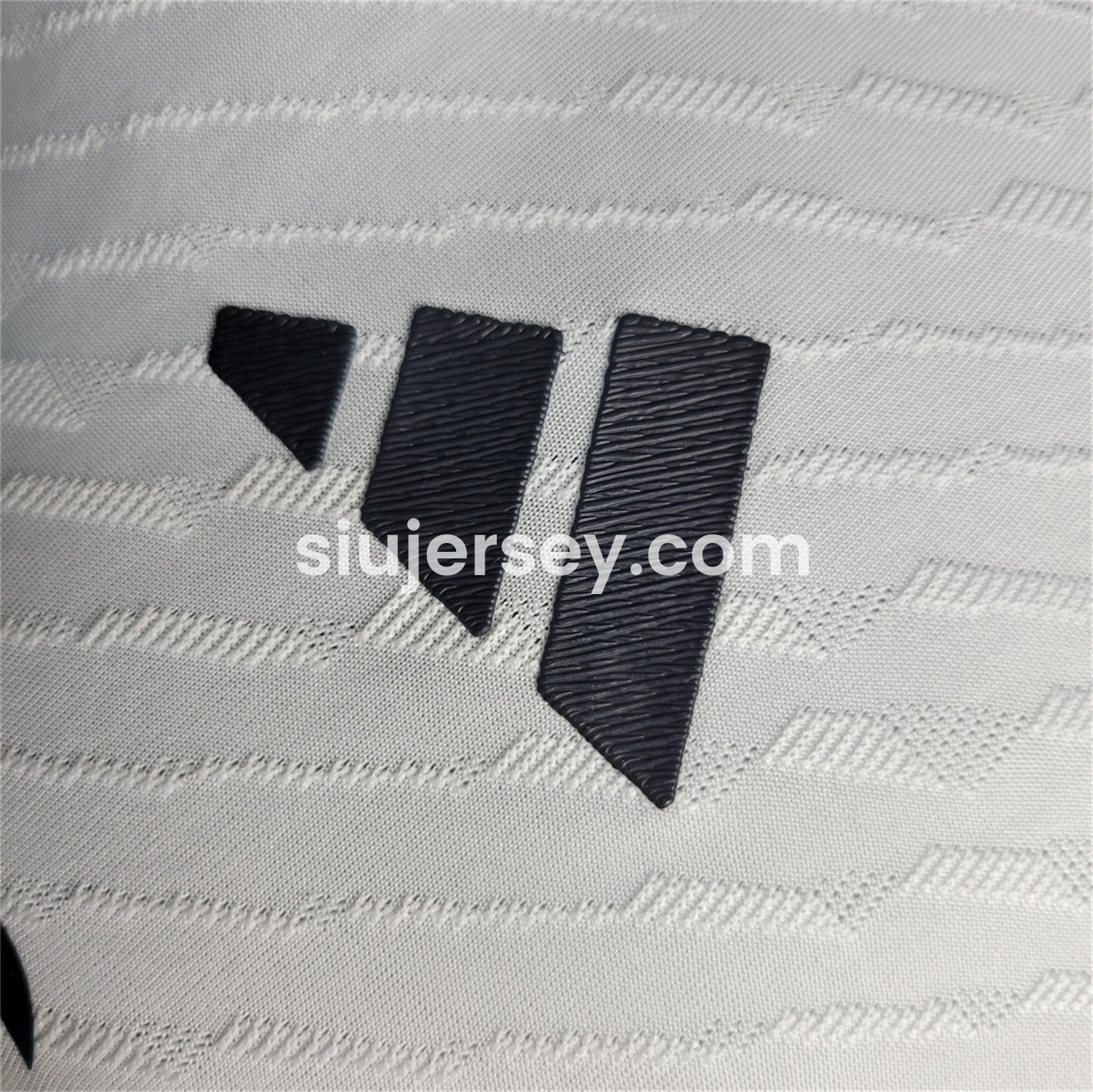 SIUjerseys-Retro Real Madrid 2023-24 Home Jersey - Player Version