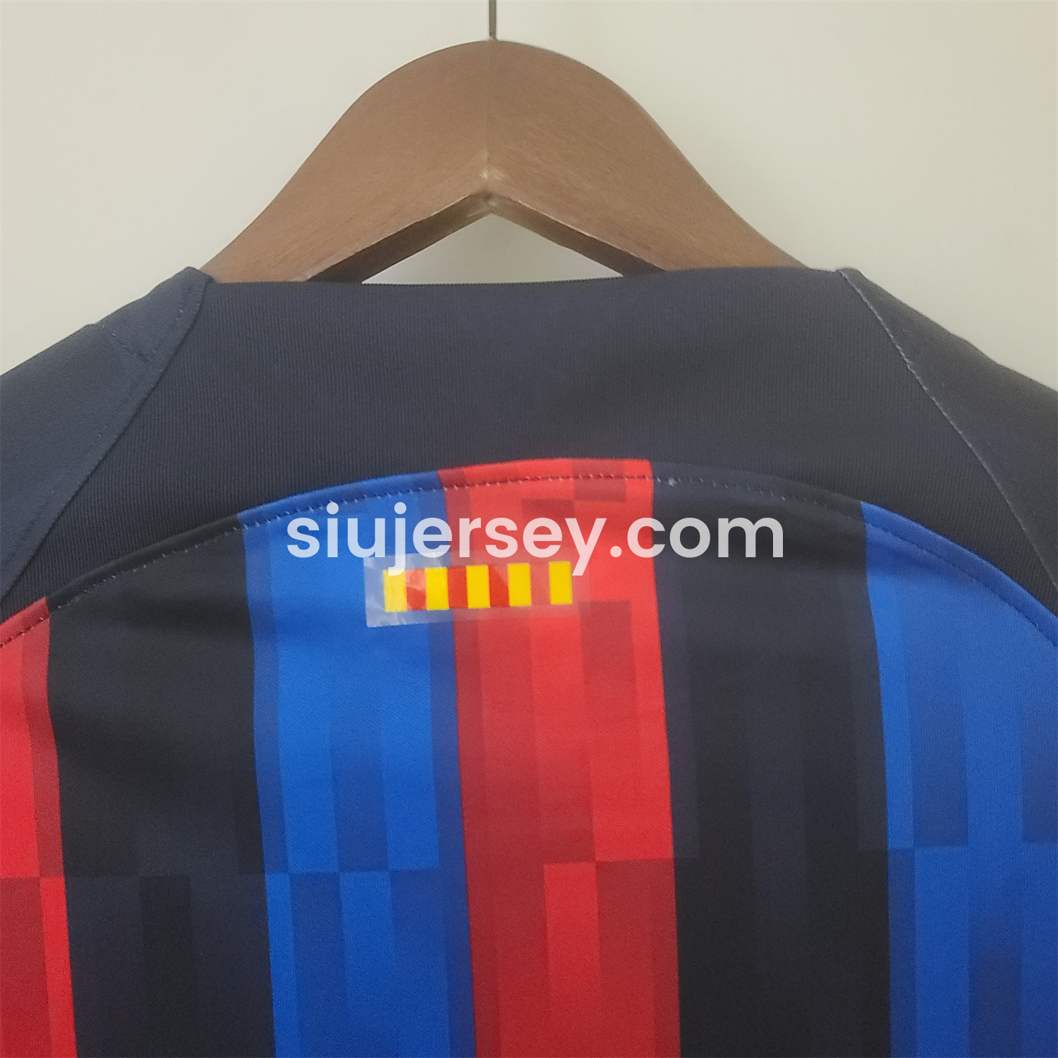 SIUjerseys-Retro Barcelona 22-23 Owl Sponsor Home Jersey