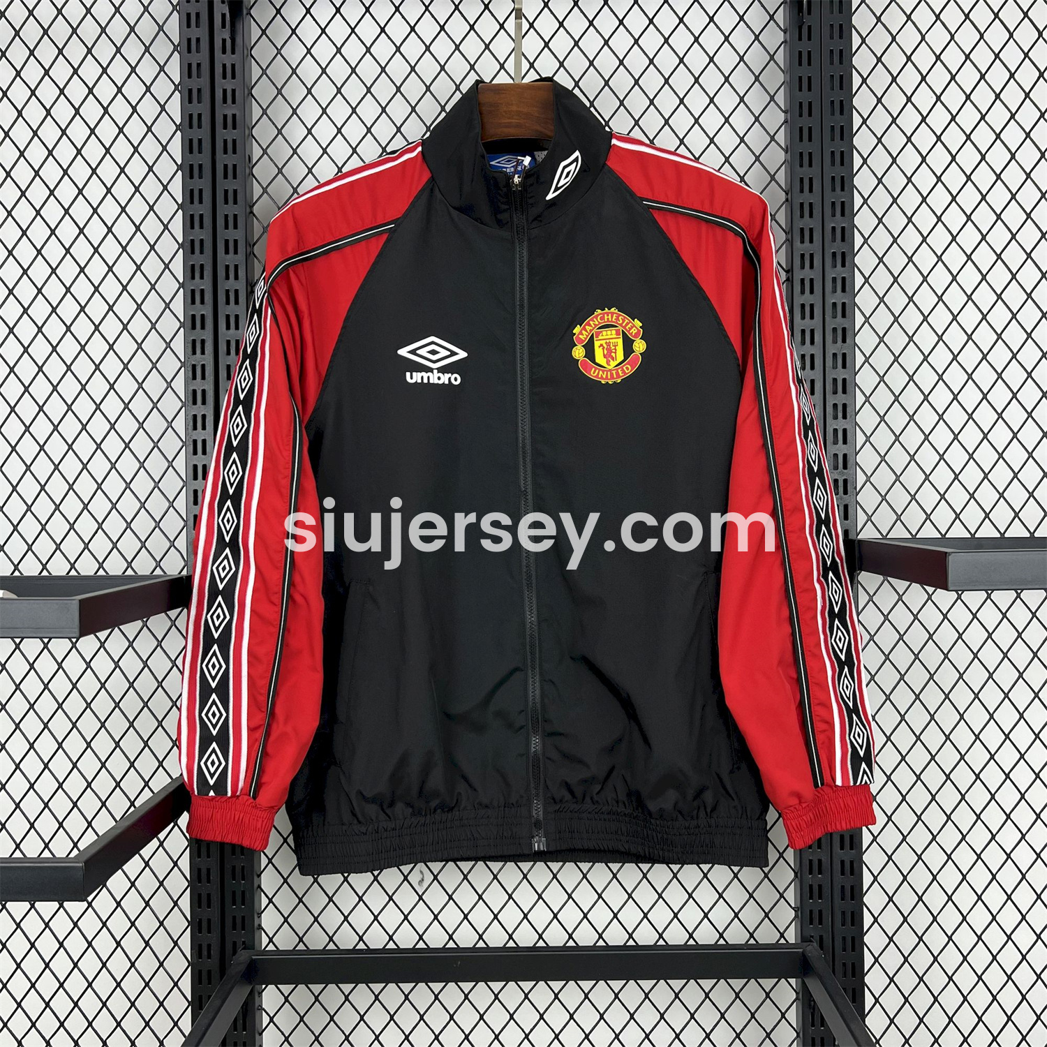 SIUjerseys-Retro Manchester United 1998-99 Throwback Windbreaker Jacket - Black and Red