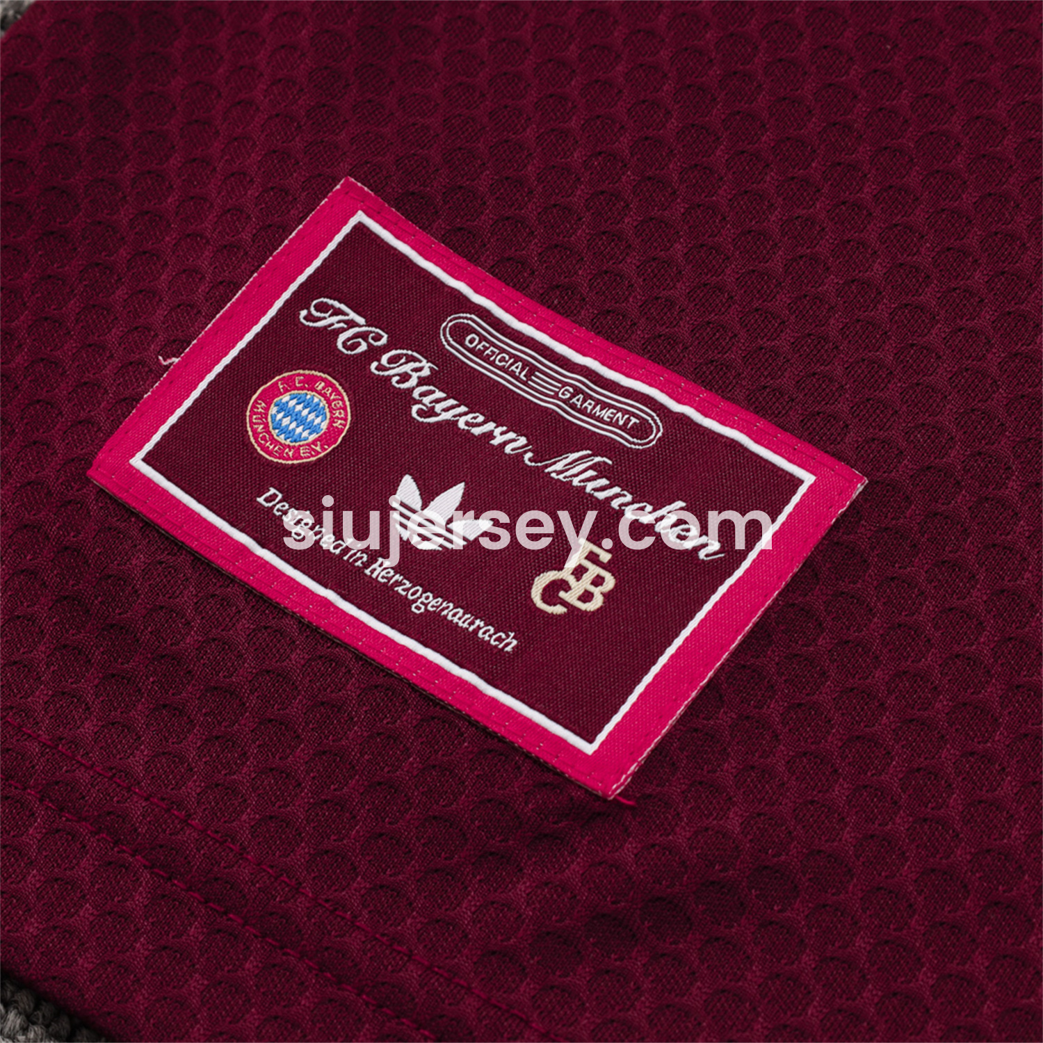 SIUjerseys-Bayern Munich 25-26 POLO Short-Sleeve Training Set - Deep Red Top and Pants