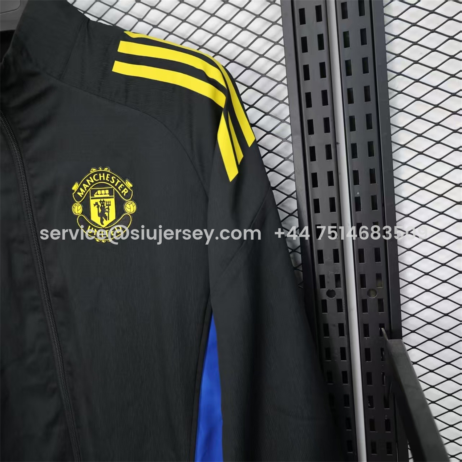SIUjerseys-Manchester United 25-26 Black Windbreaker Jacket - Deep Green