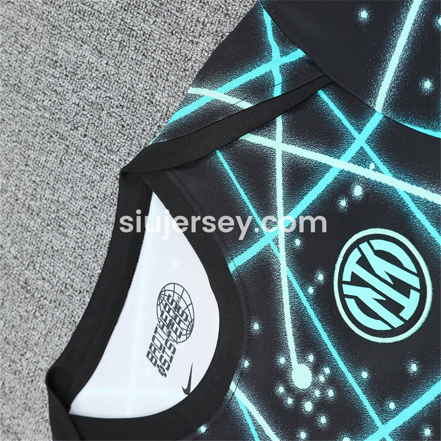 SIUjerseys-Inter Milan 25-26 Short-Sleeve Training Set - Blue Fluorescent Rays Black Top & Black Shorts