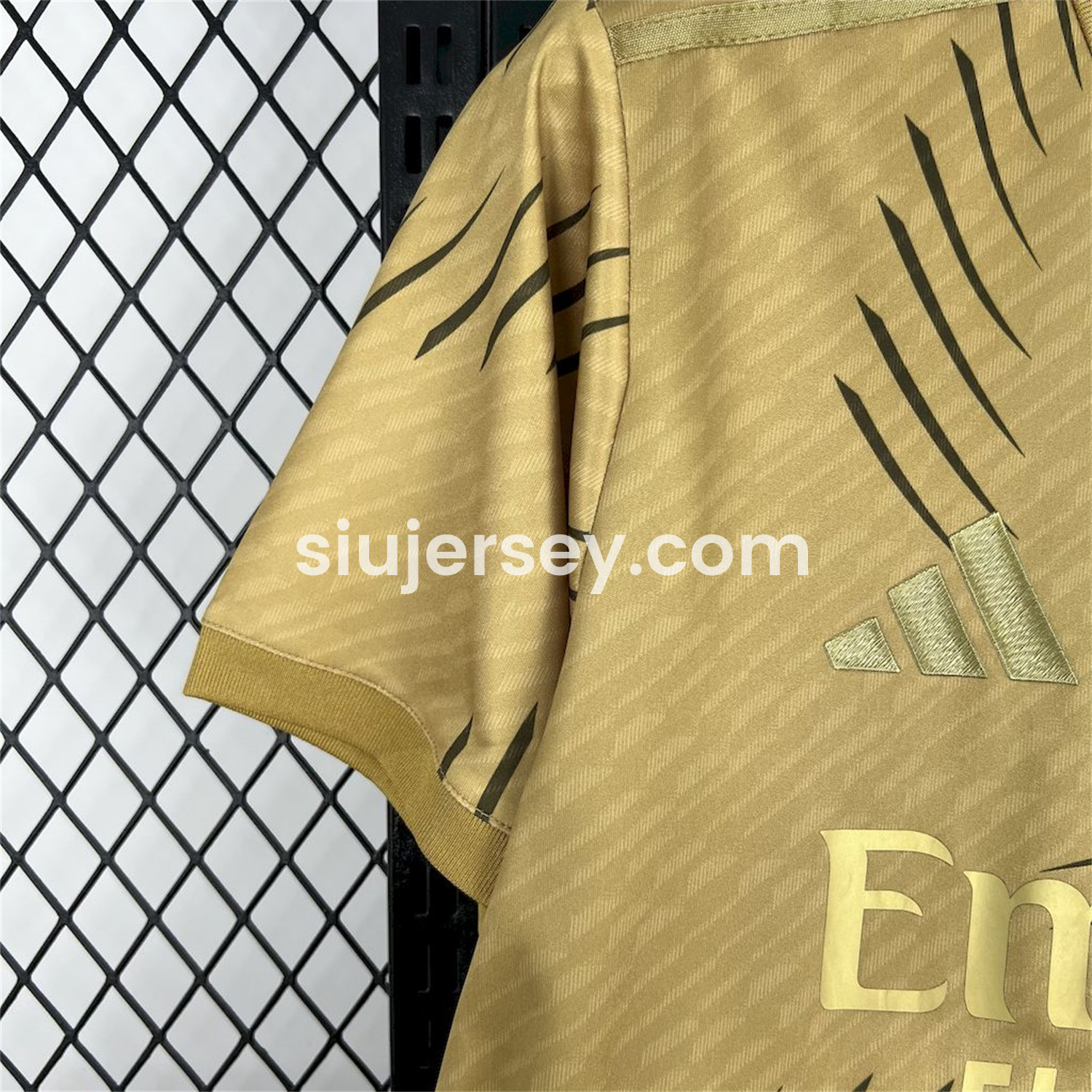 SIUjerseys-Real Madrid 25-26 Gold Swirl Training Jersey - Fans Version