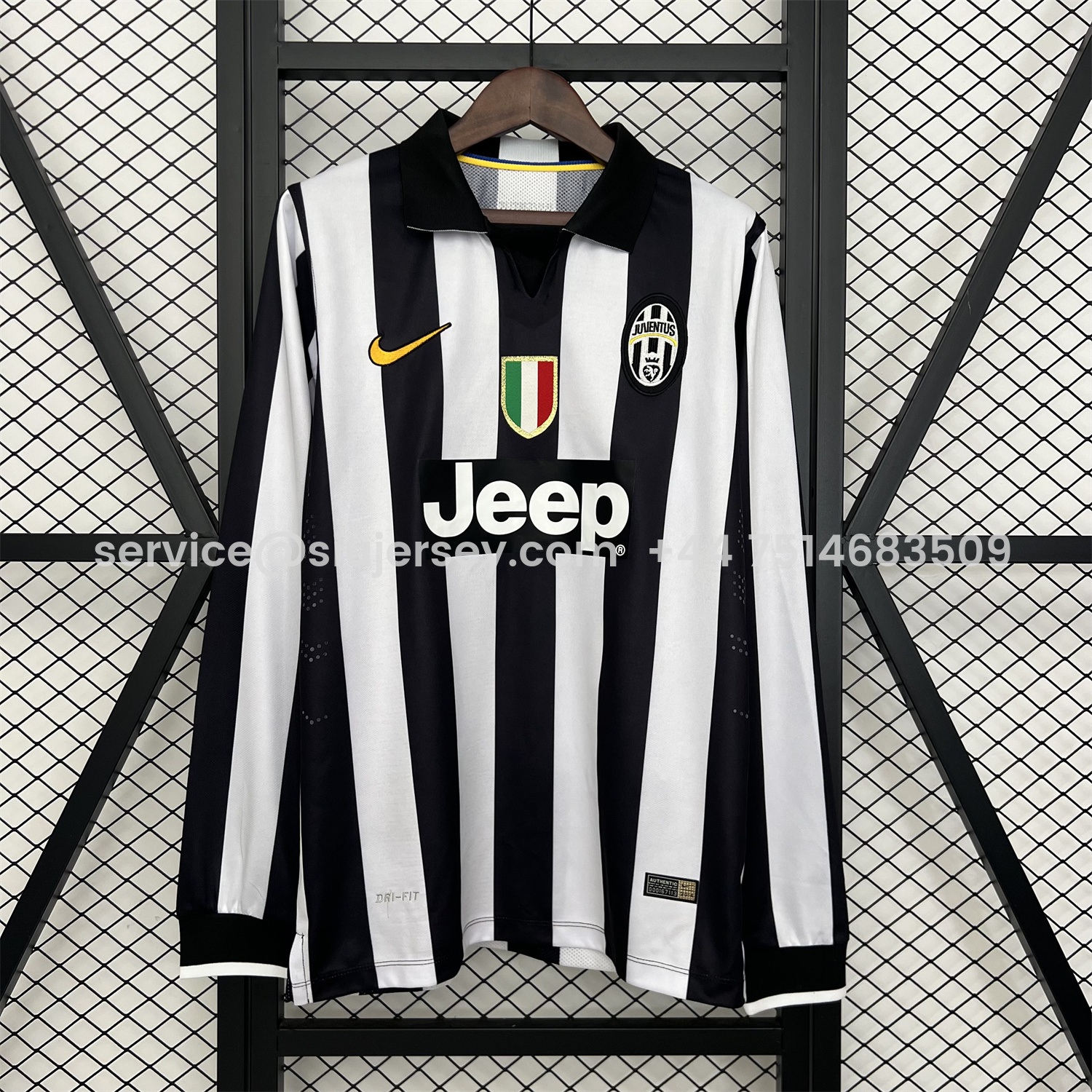 SIUjerseys-Retro Juventus 2014-15 Home Long Sleeves Jersey