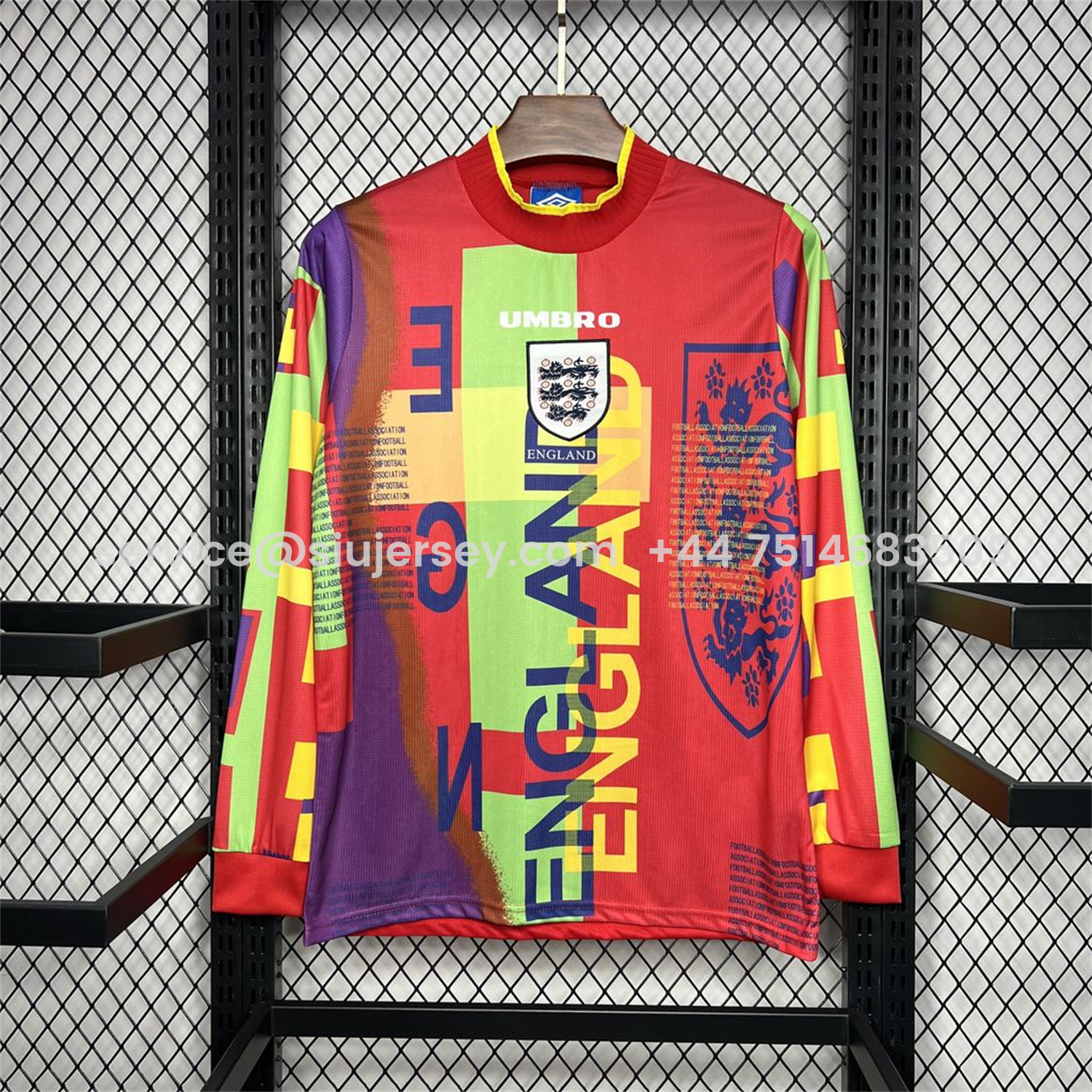 SIUjerseys-Retro England 1996 Red Goalkeeper Long Sleeve Jersey