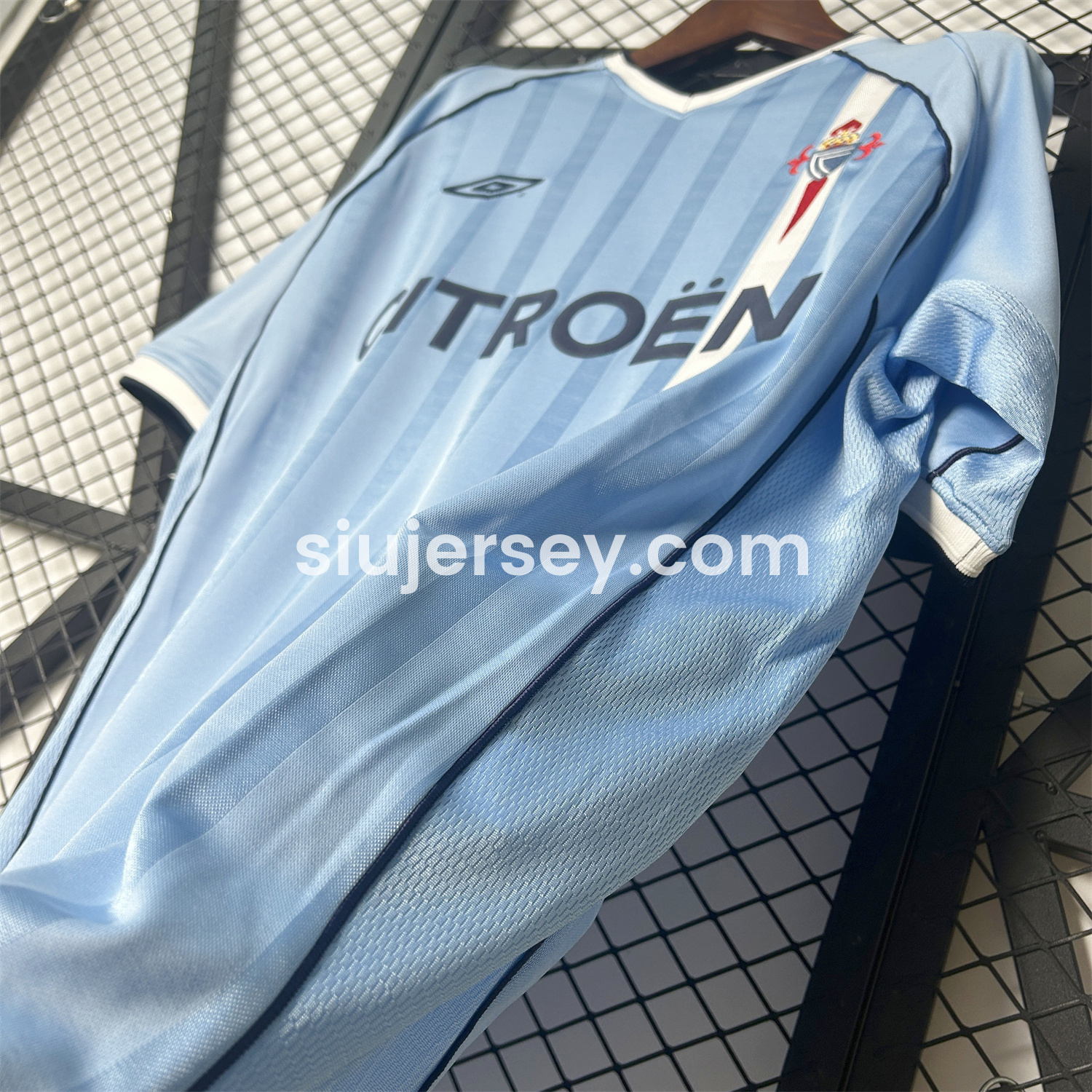 SIUjerseys-Retro Celta Vigo 2001-02 Home Jersey