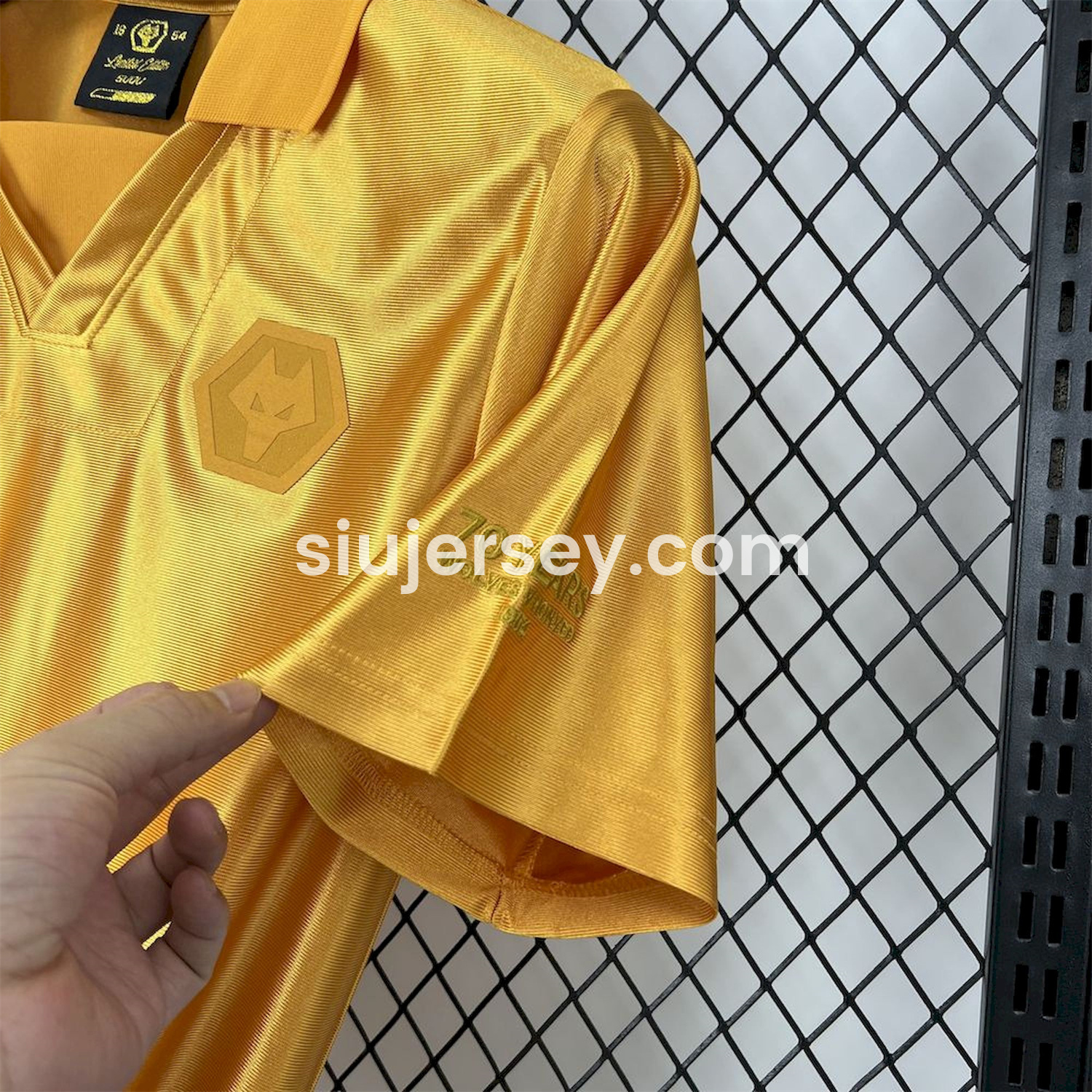 SIUjerseys-Wolverhampton Wanderers Wolves 24-25 70th Anniversary Jersey - Fans Version