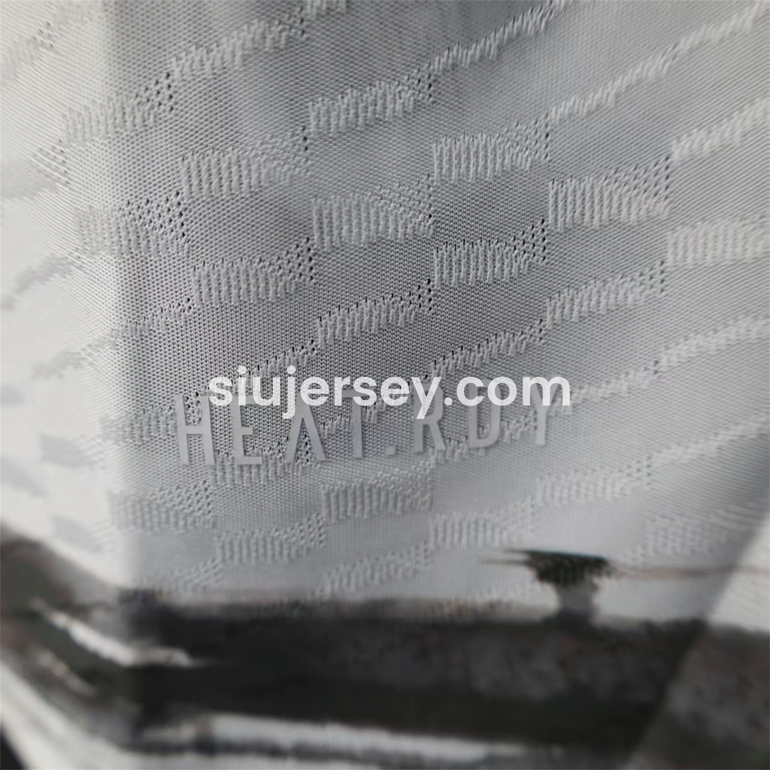 SIUjerseys-Japan 25-26 Dragon Ball Little Goku White Special Jersey - Player Version