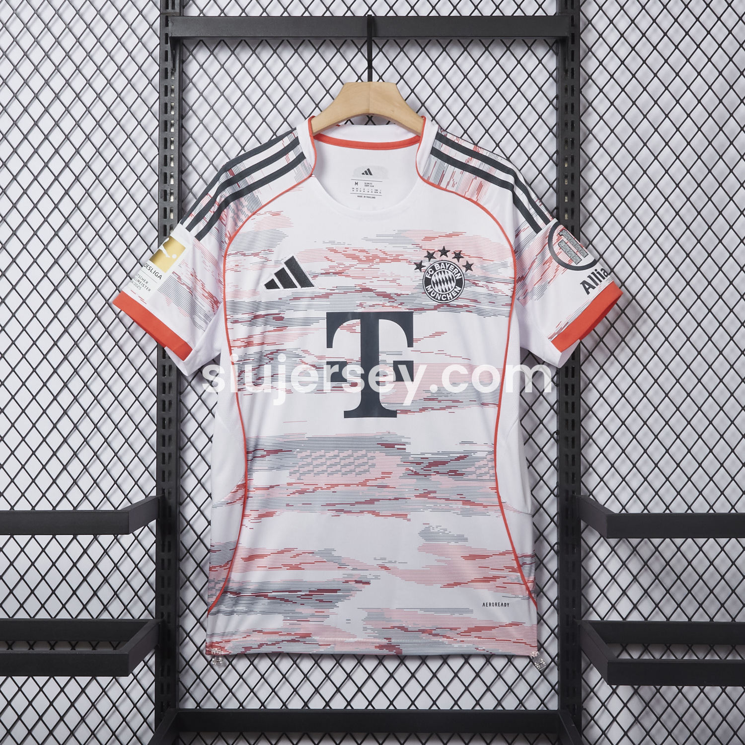 SIUjerseys-【MÜLLER 25 Pattern】Bayern Munich 25-26 Away Jersey - Fans Version
